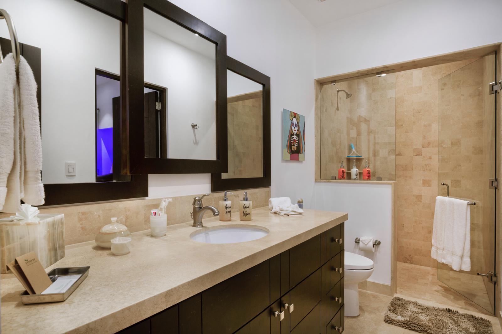 Great Ocean Views, Copala Pentgarden