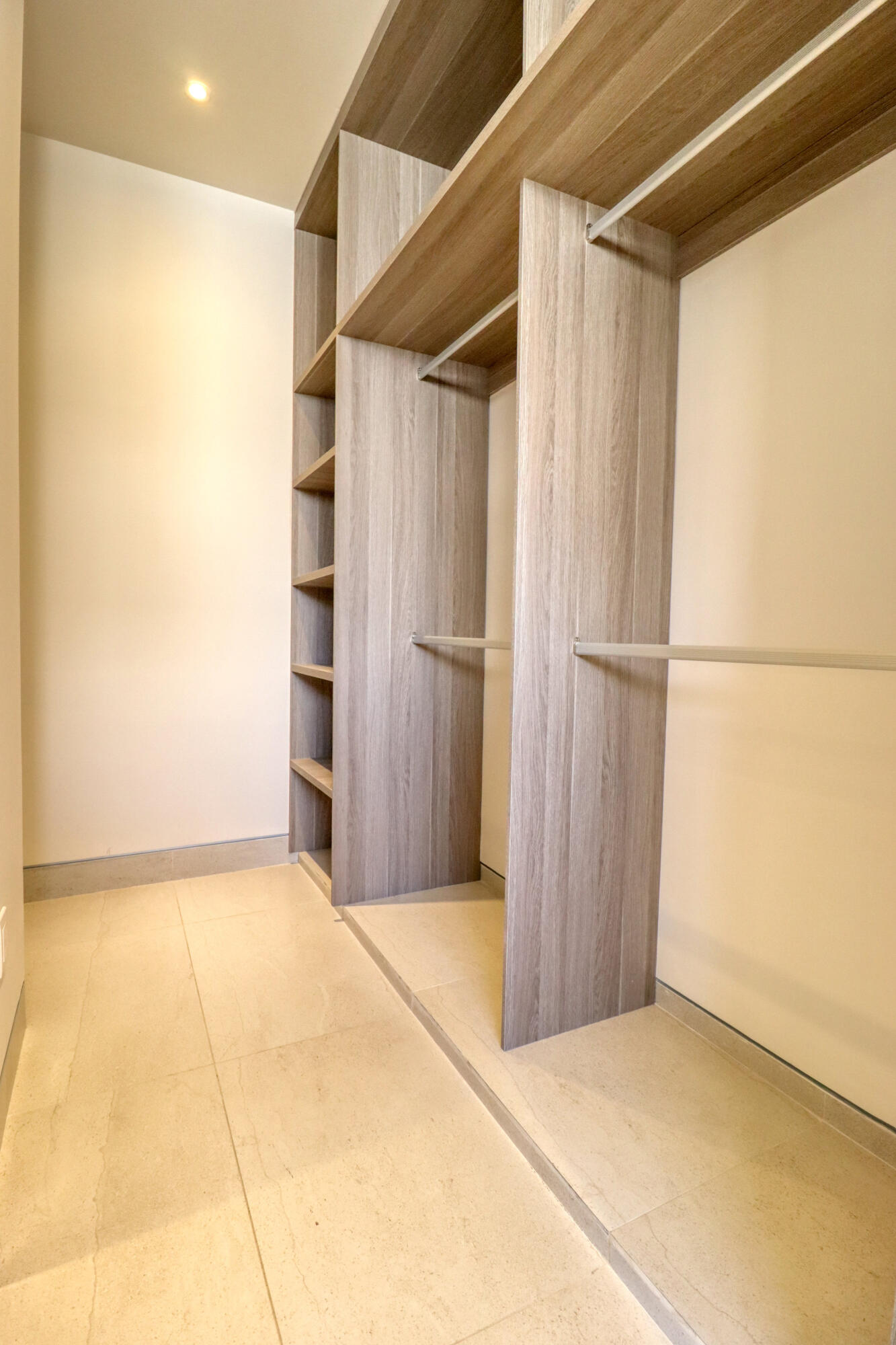 CONDO VISTA VELA II