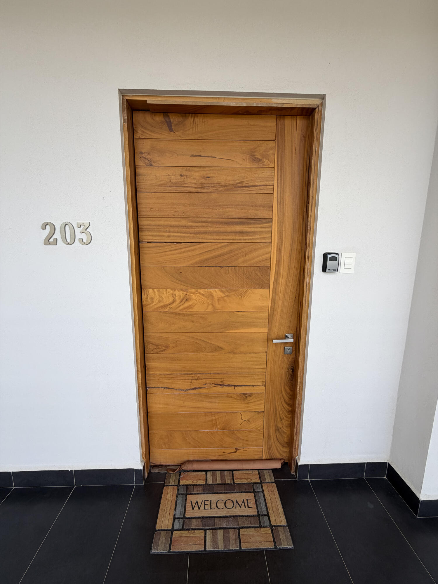 2 bed, 2.5 bath, second floor, Tramonti