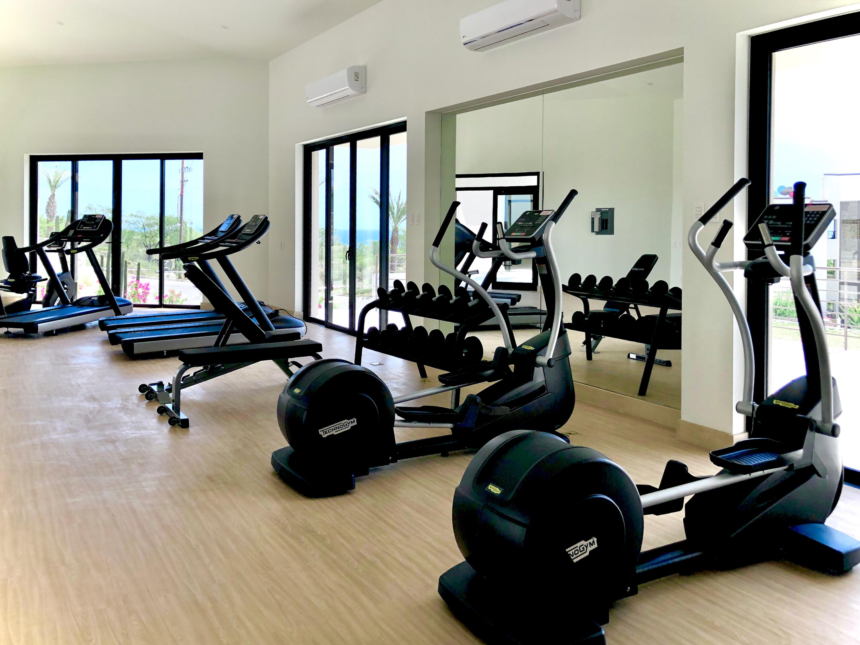 2 bed, 2.5 bath, second floor, Tramonti