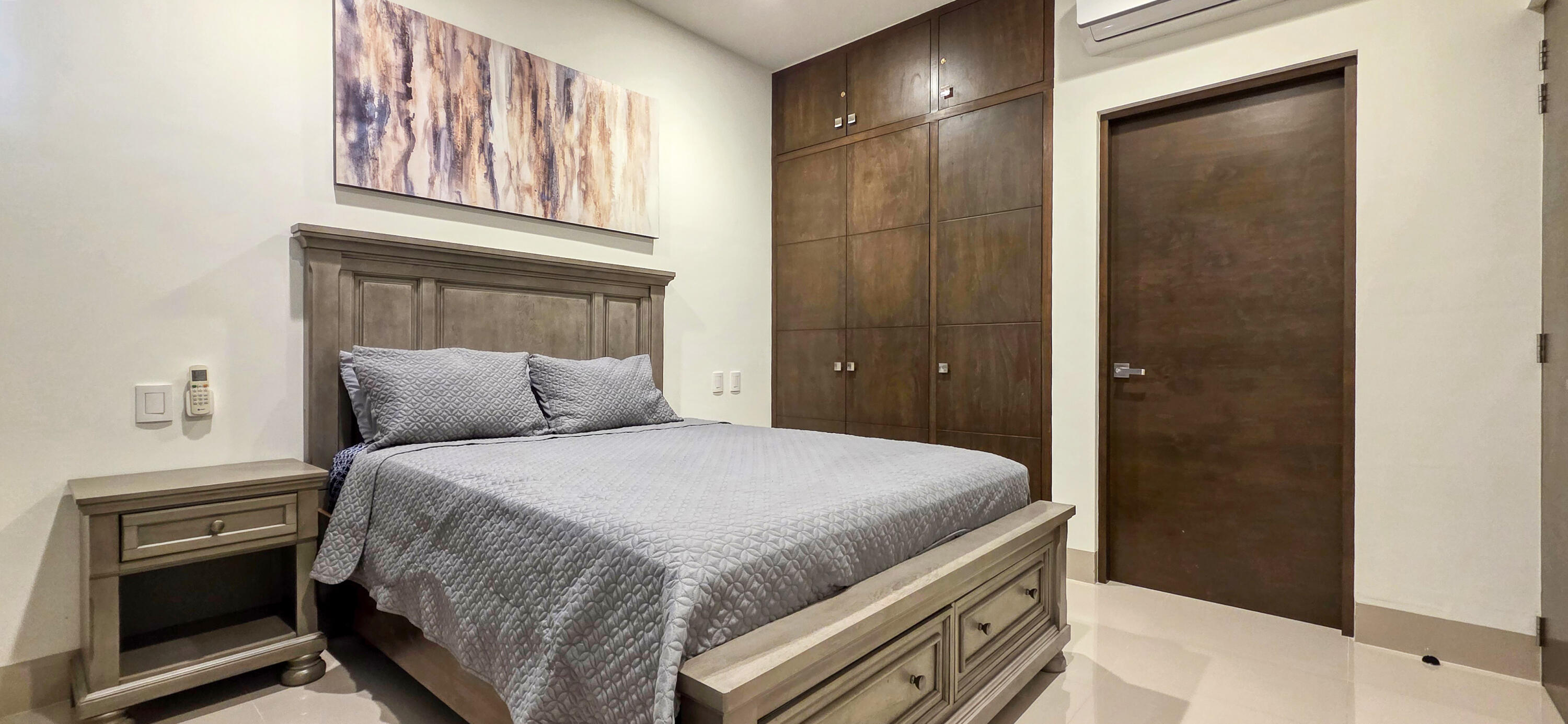 2 bed, 2.5 bath, second floor, Tramonti