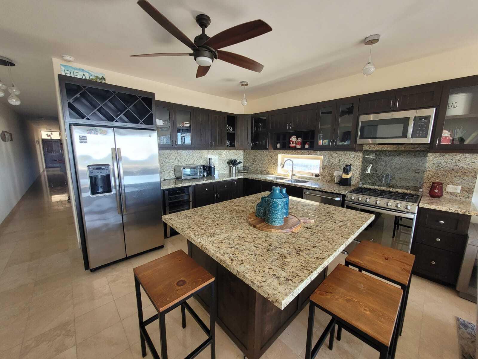 San Miguel, Ventanas 3B