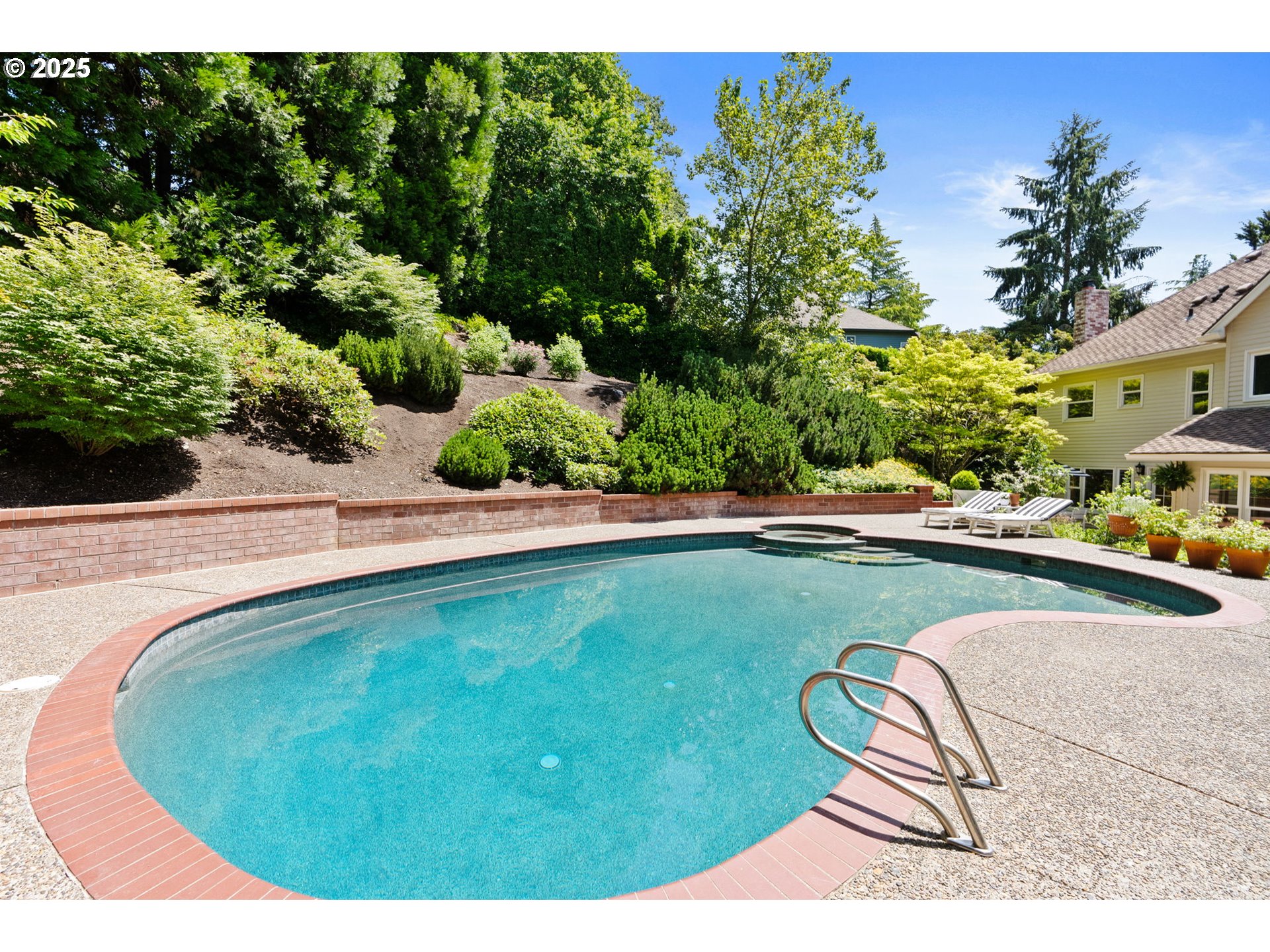 2927 TOLKIEN LN