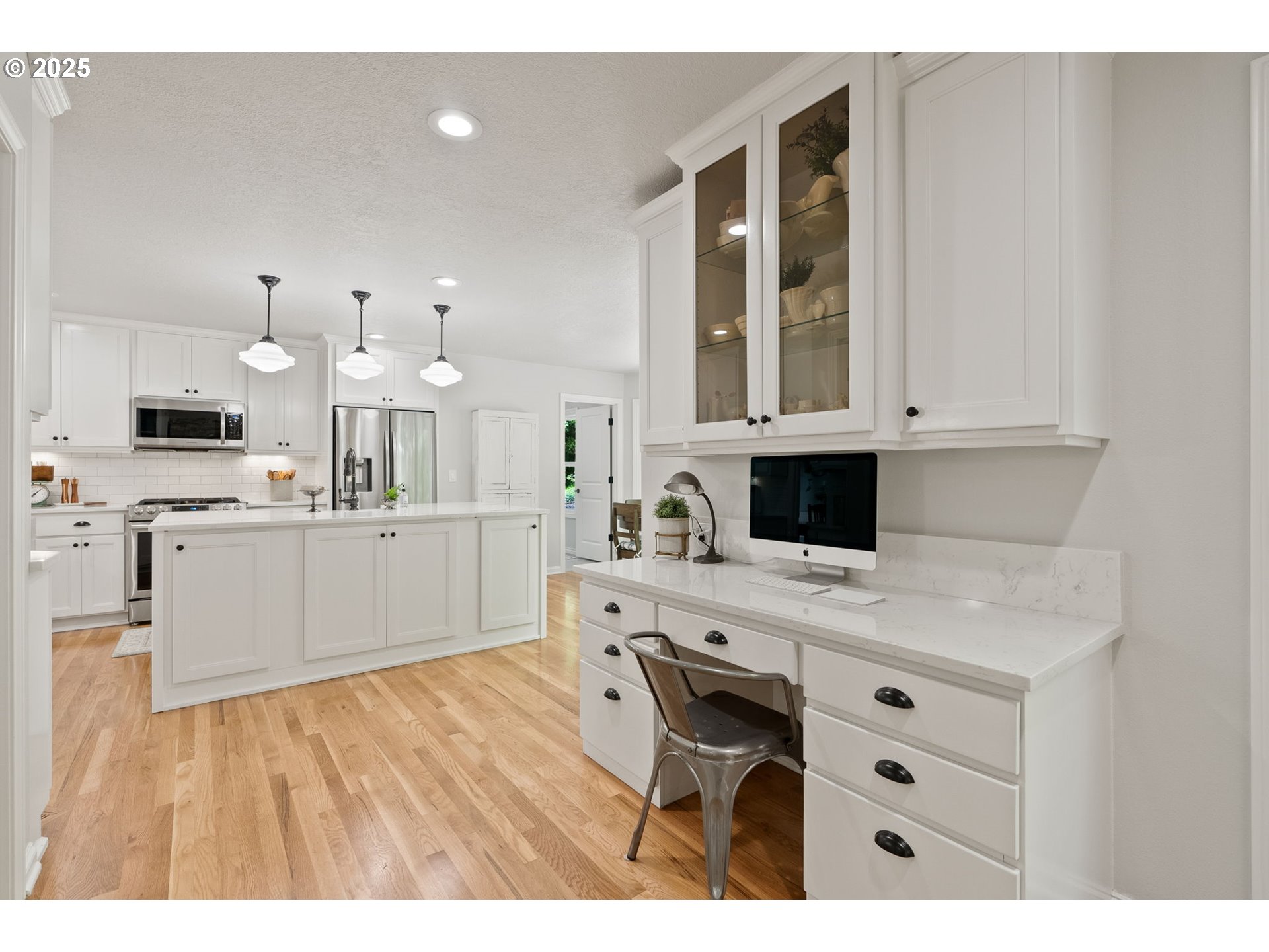 2927 TOLKIEN LN