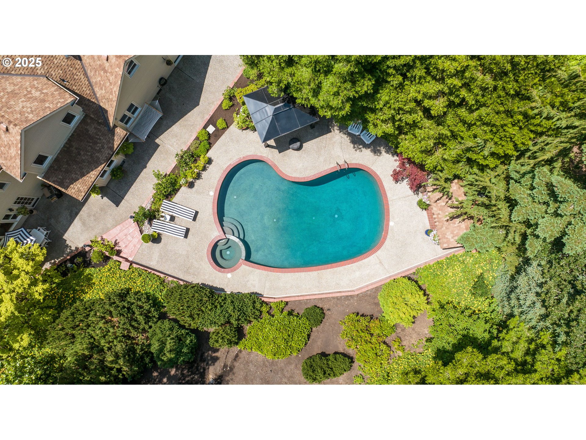 2927 TOLKIEN LN