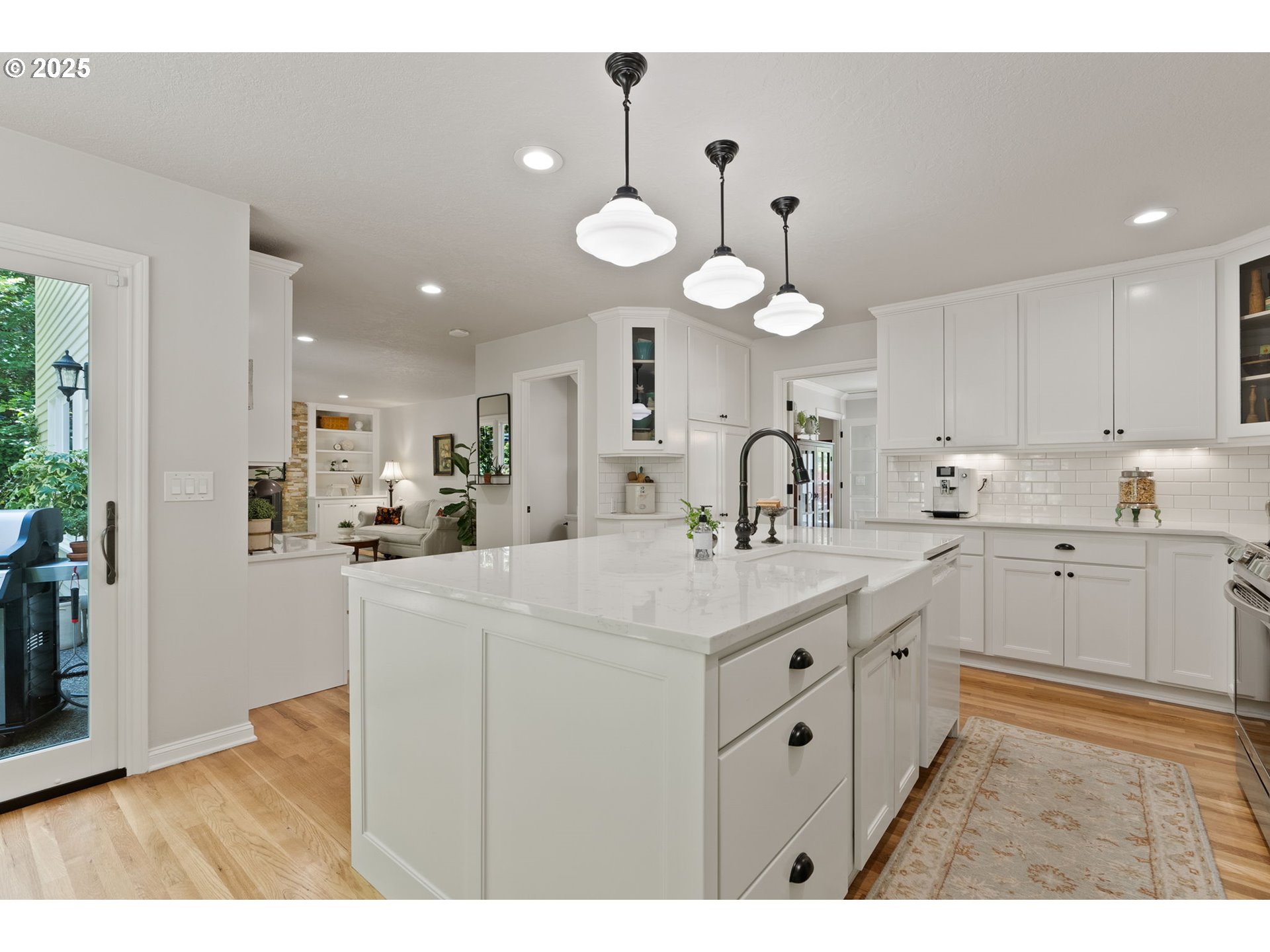 2927 TOLKIEN LN