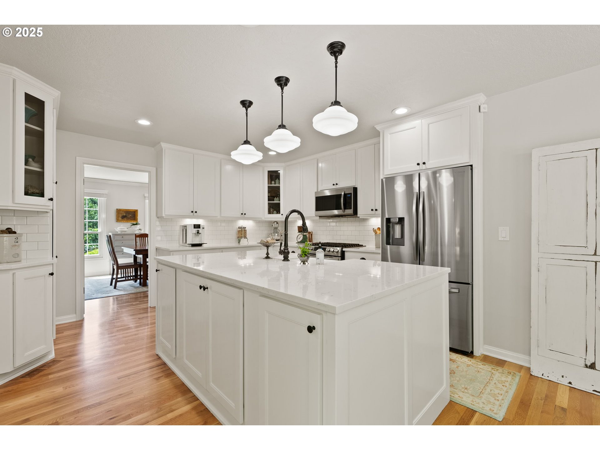2927 TOLKIEN LN