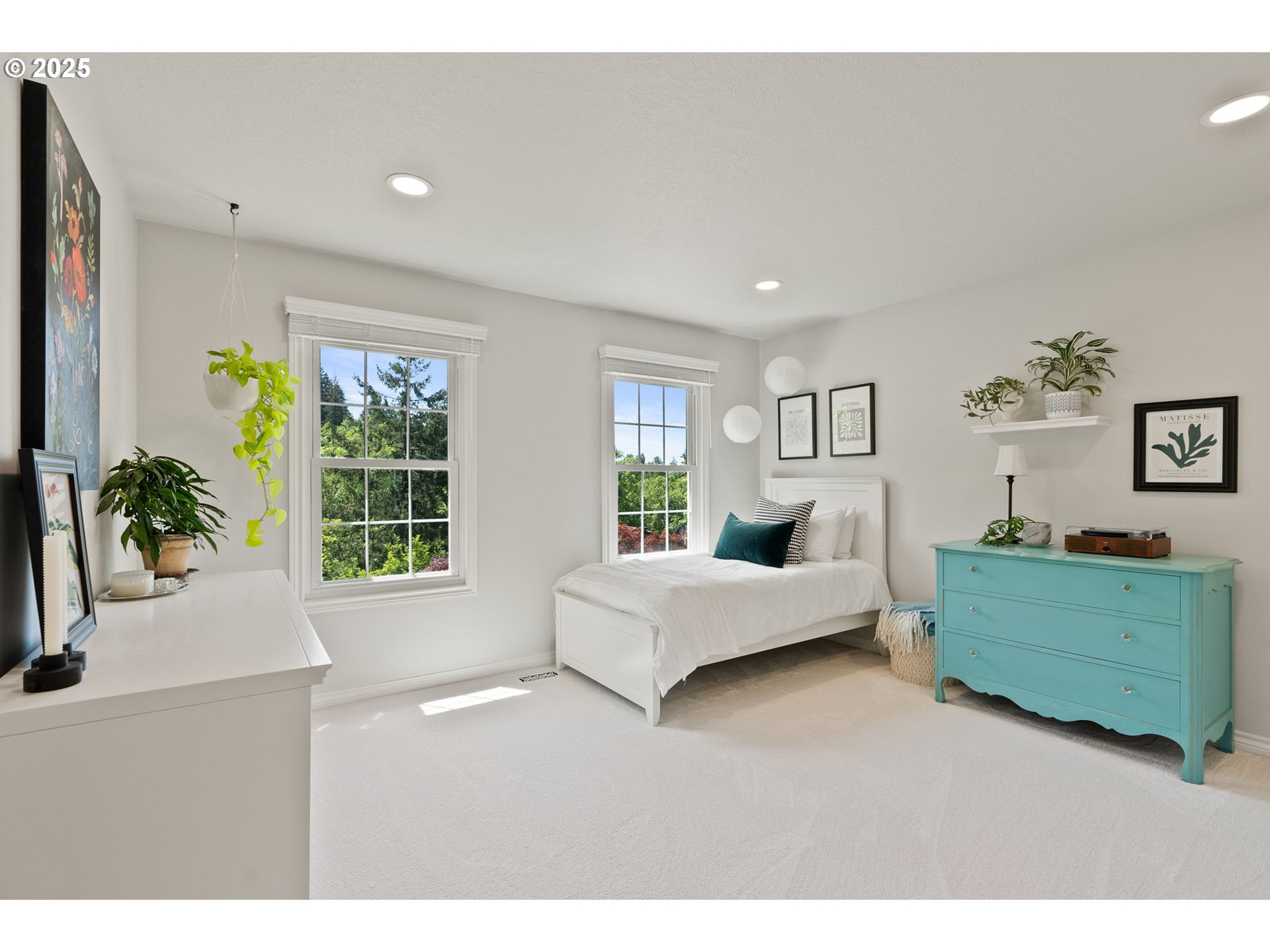 2927 TOLKIEN LN