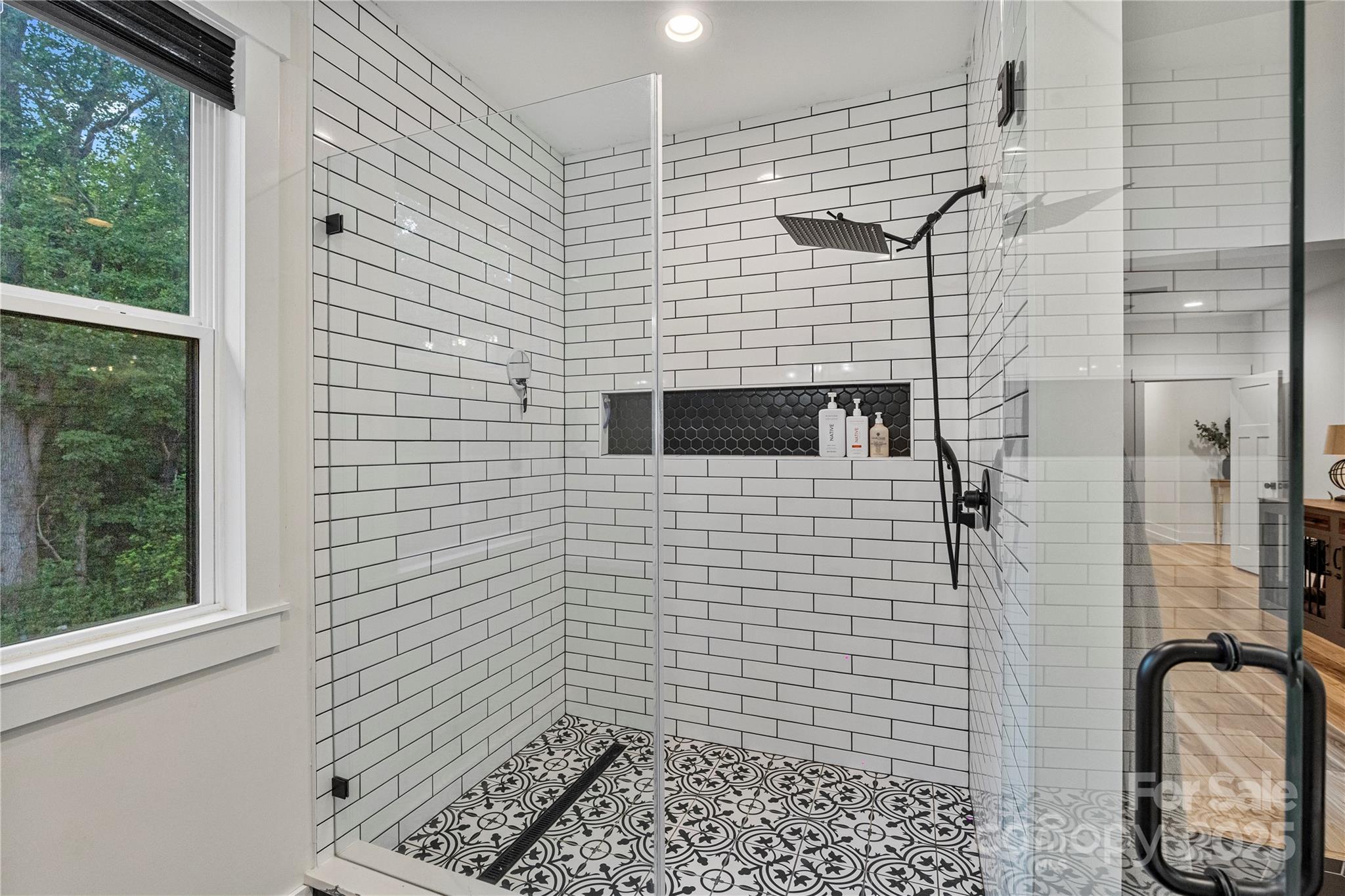 13546 W Highway 55 Highway W