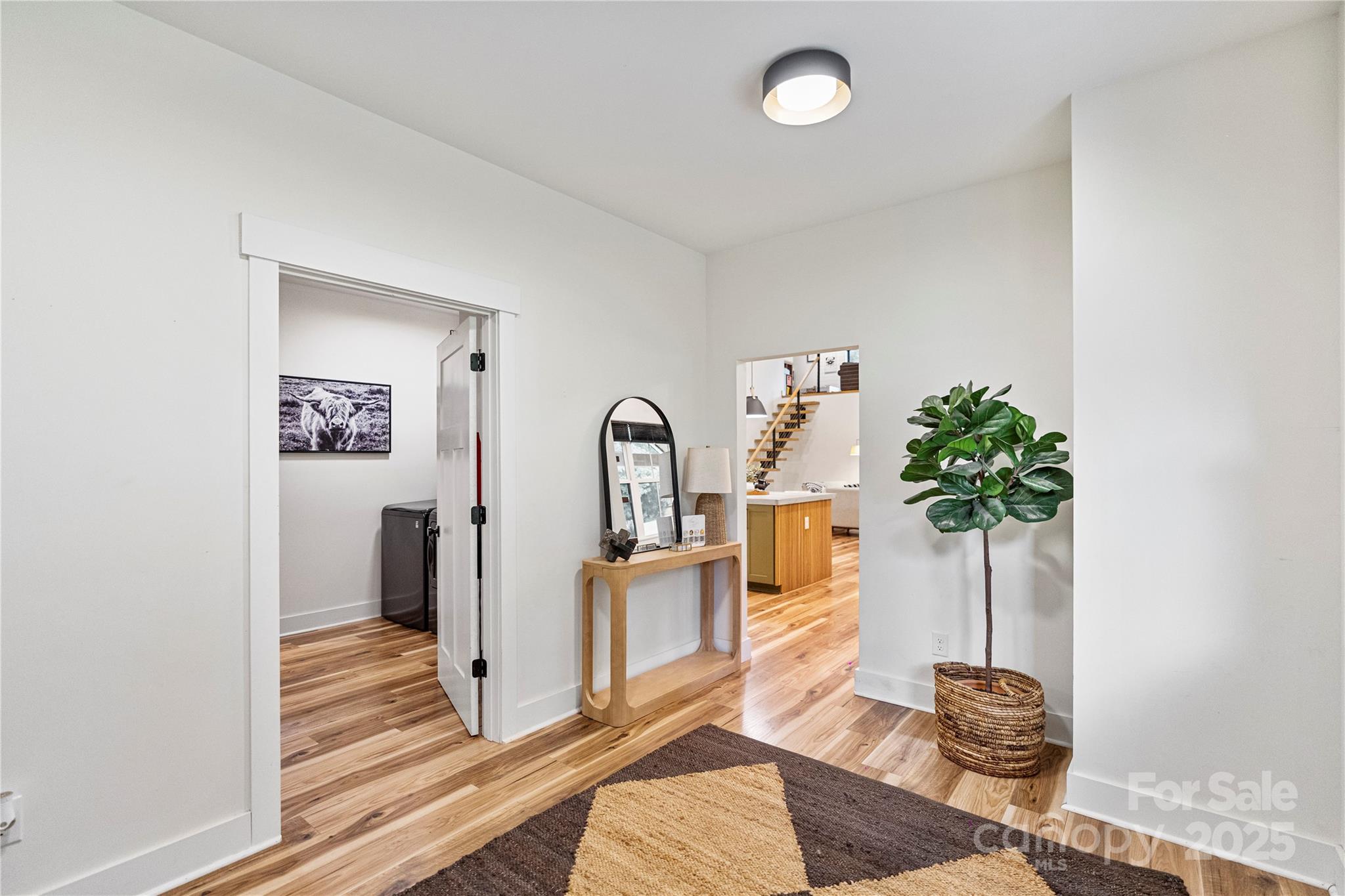 13546 W Highway 55 Highway W