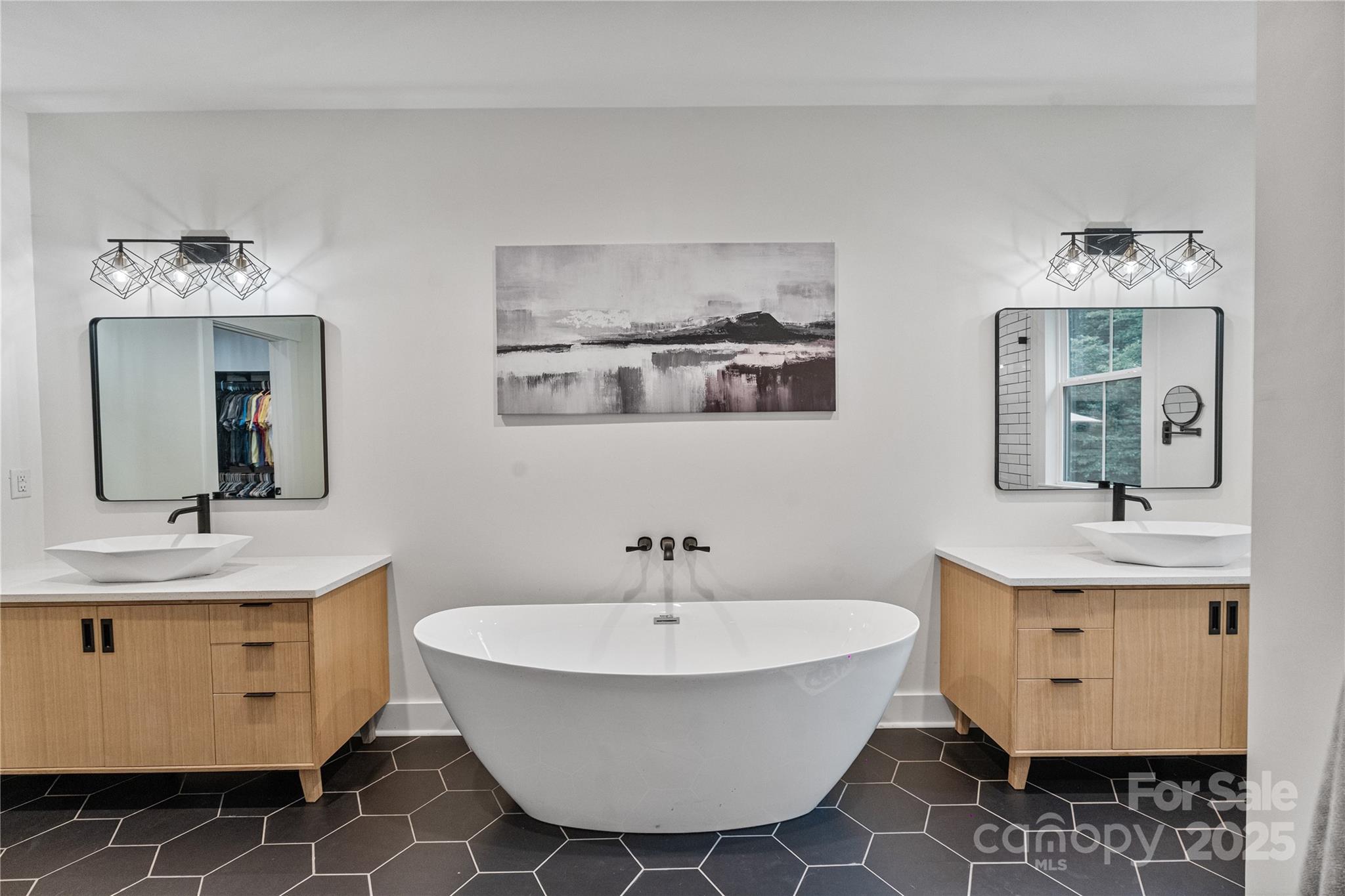 13546 W Highway 55 Highway W