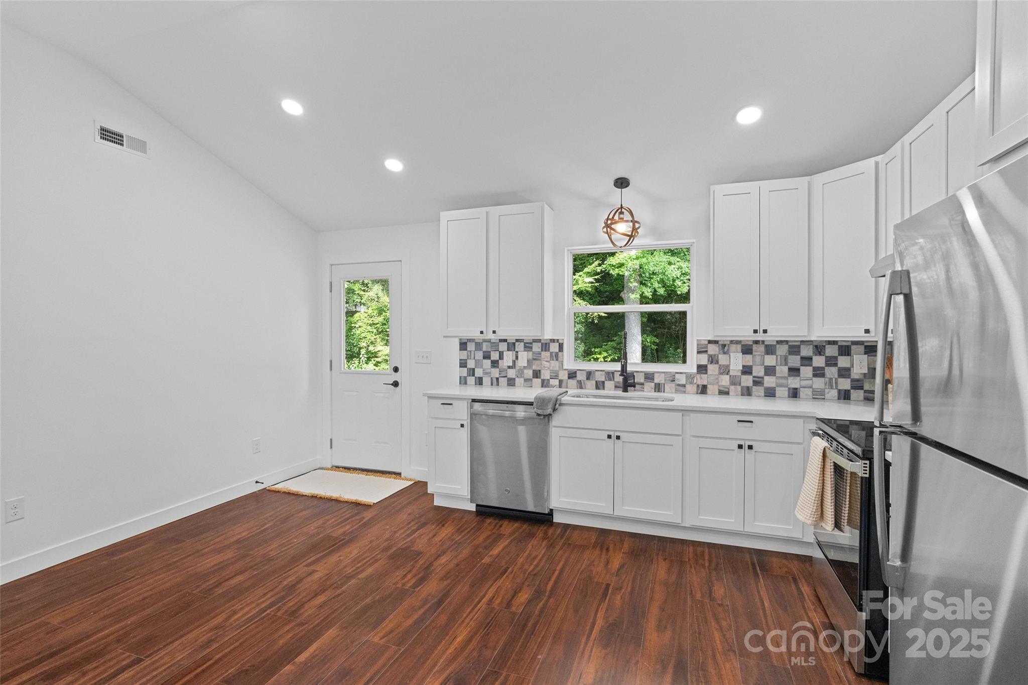 1016 Bramble Place