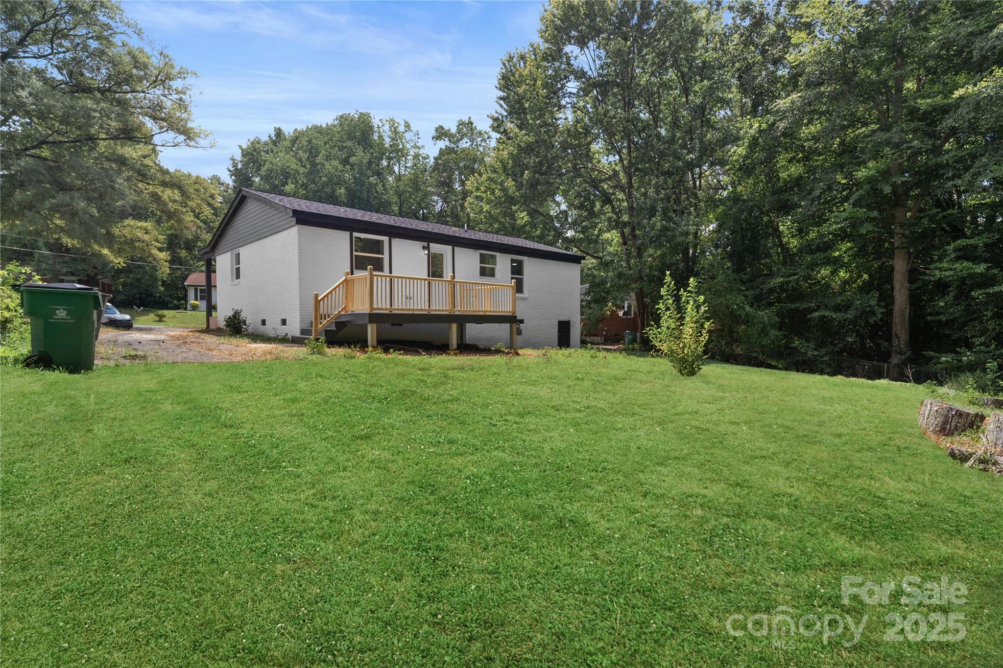 1016 Bramble Place
