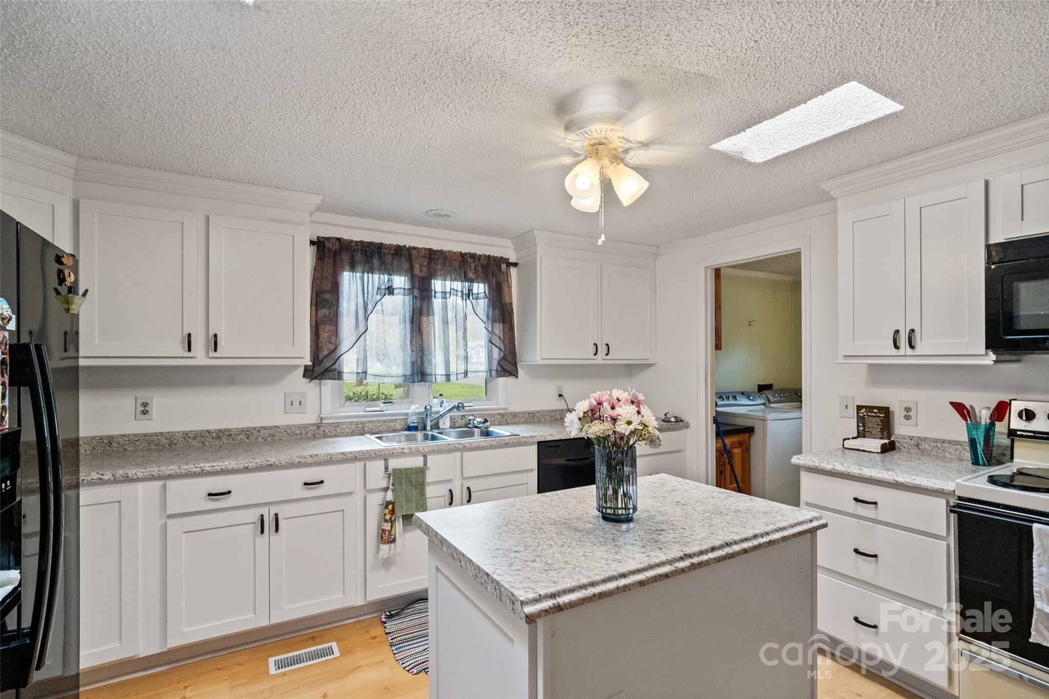 5909 Lake Valley Road Unit: 25