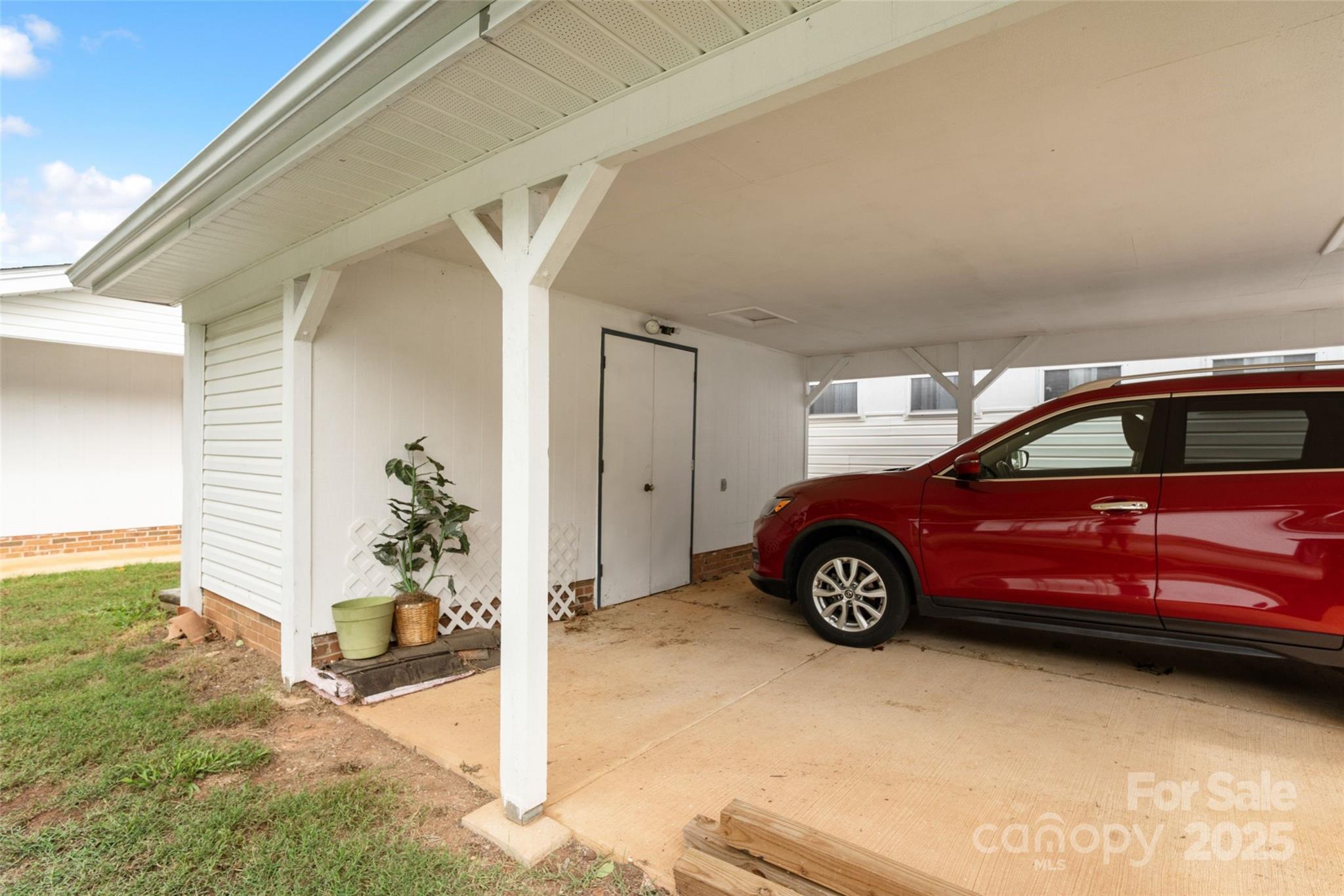 5909 Lake Valley Road Unit: 25