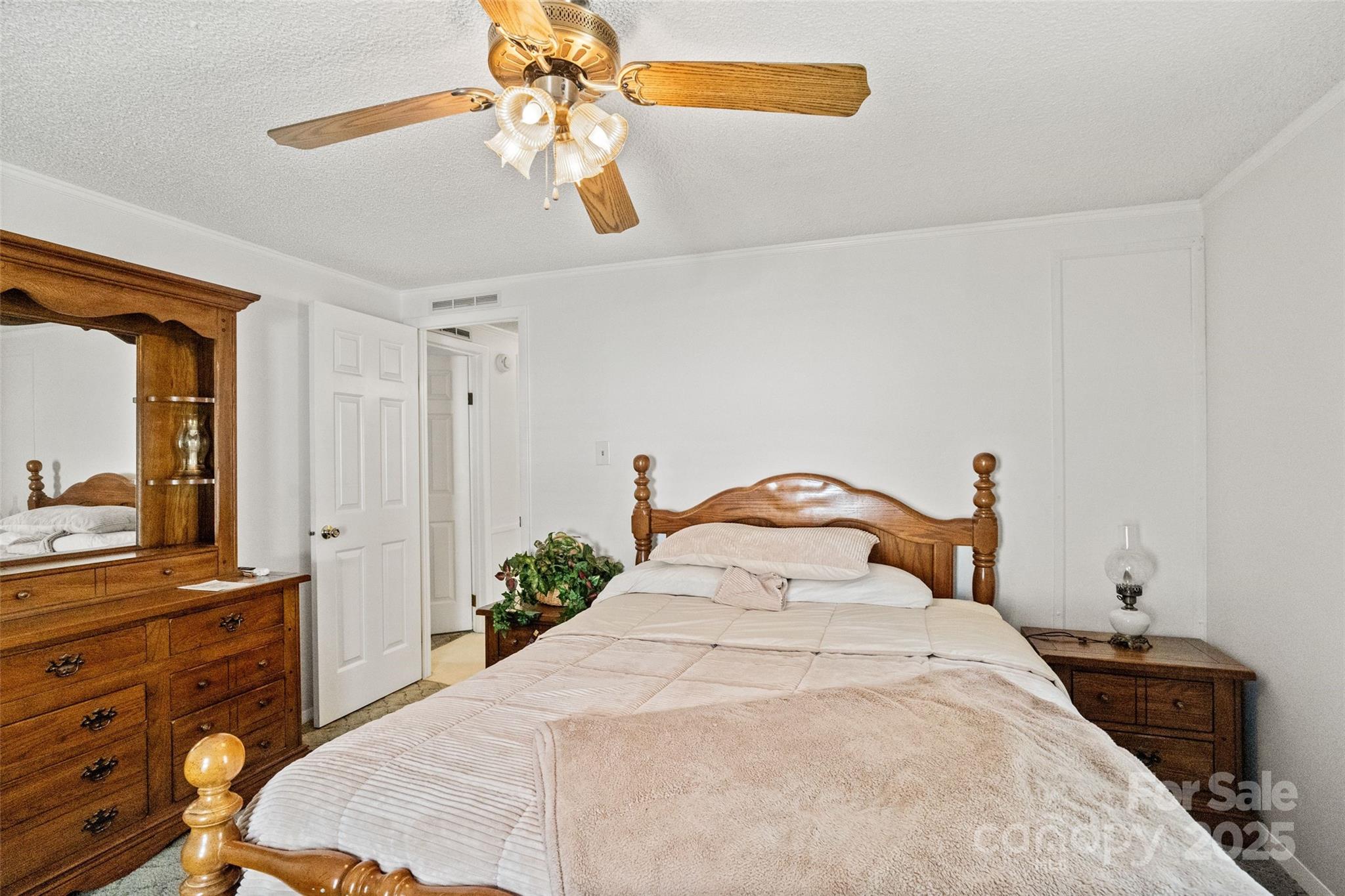 5909 Lake Valley Road Unit: 25