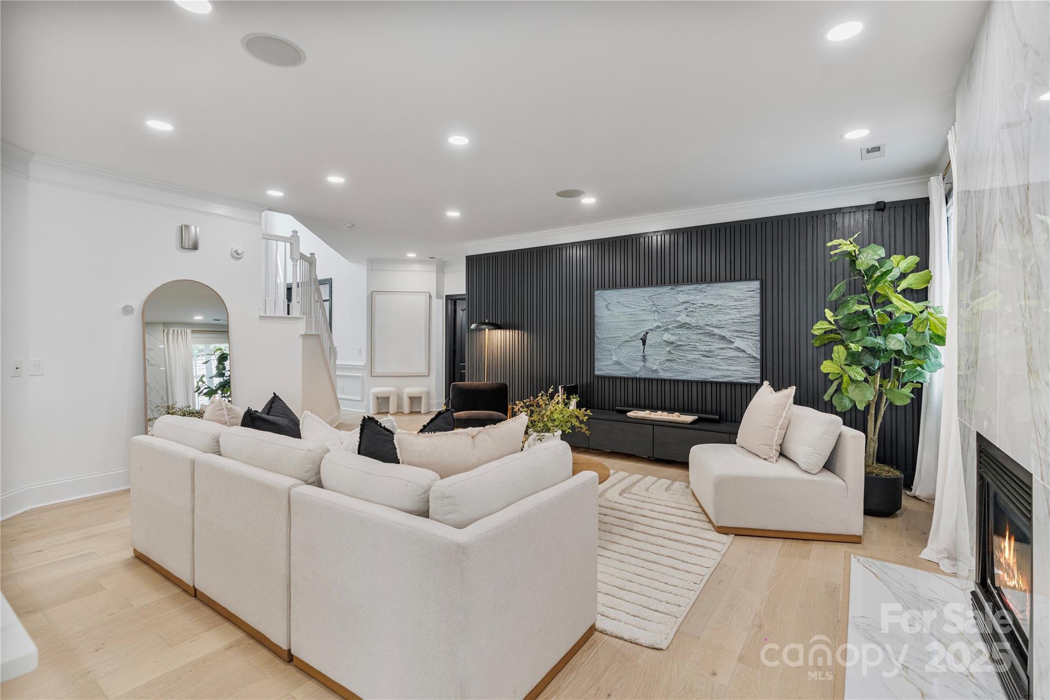 11009 Royal Colony Drive