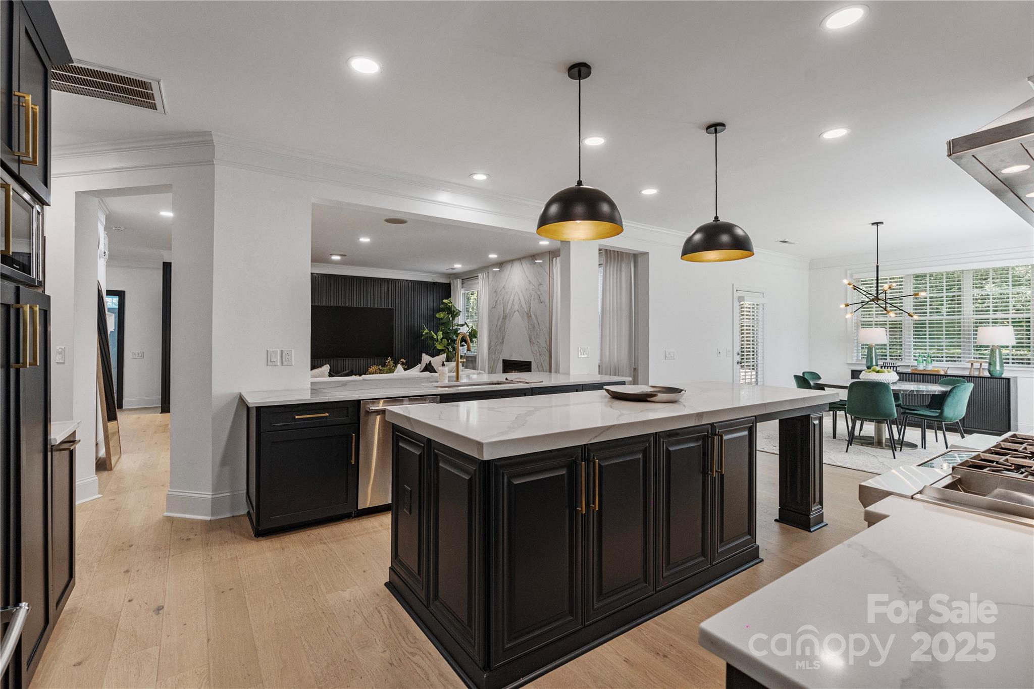 11009 Royal Colony Drive