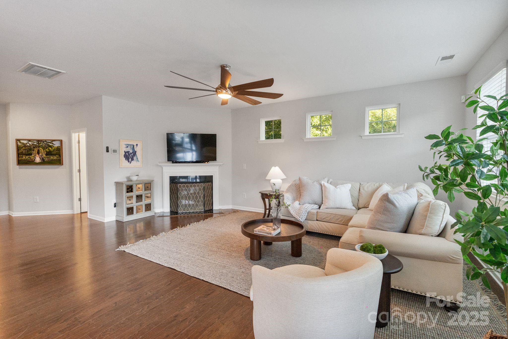 2005 Brightflower Lane