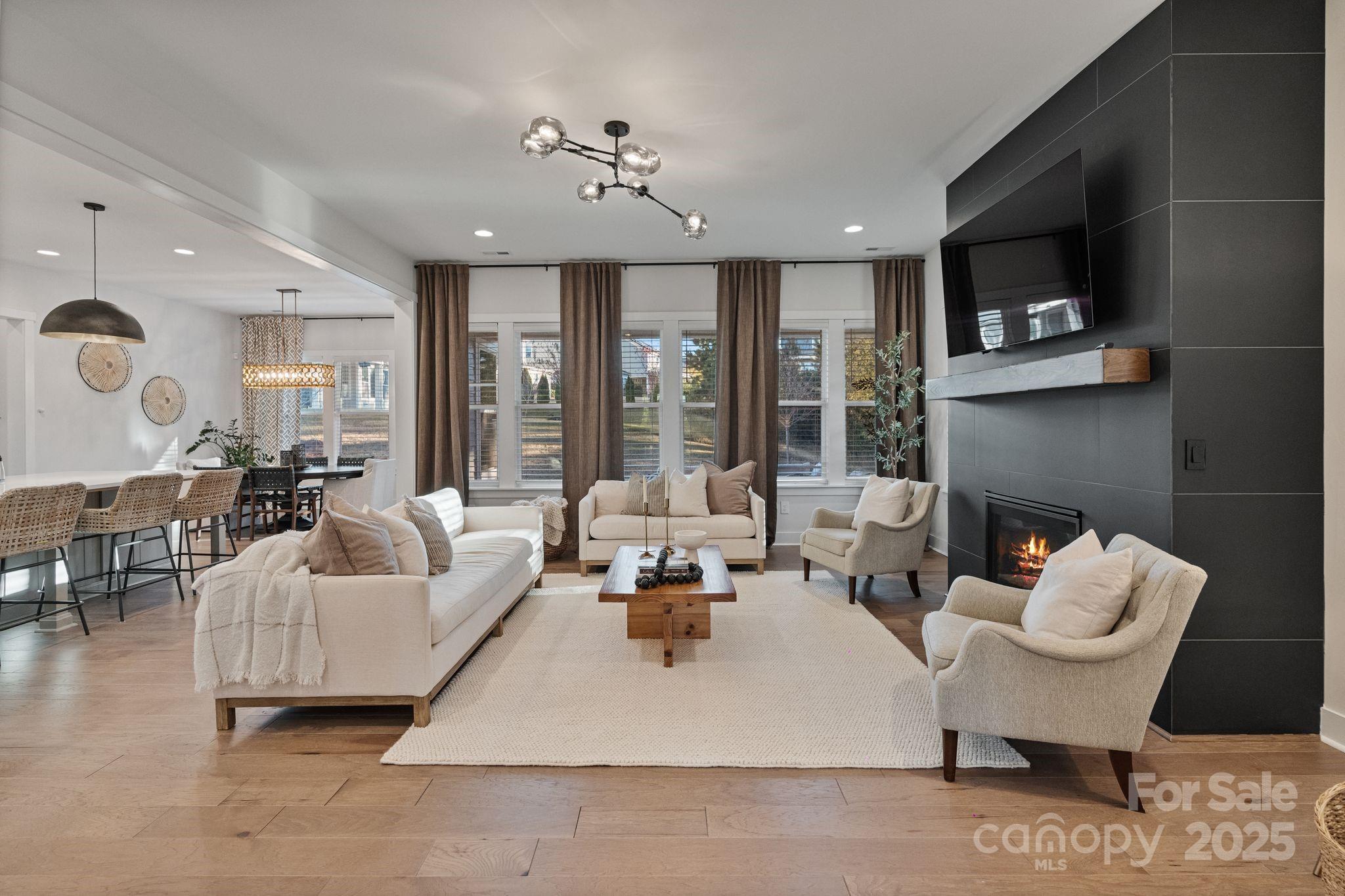 2085 Paddlers Cove Drive