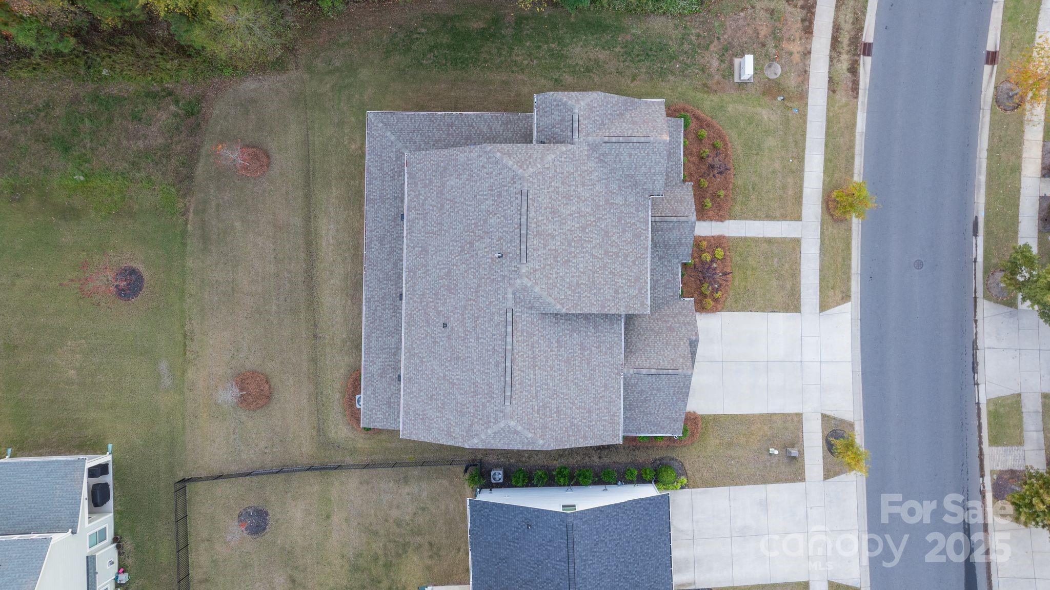 2085 Paddlers Cove Drive