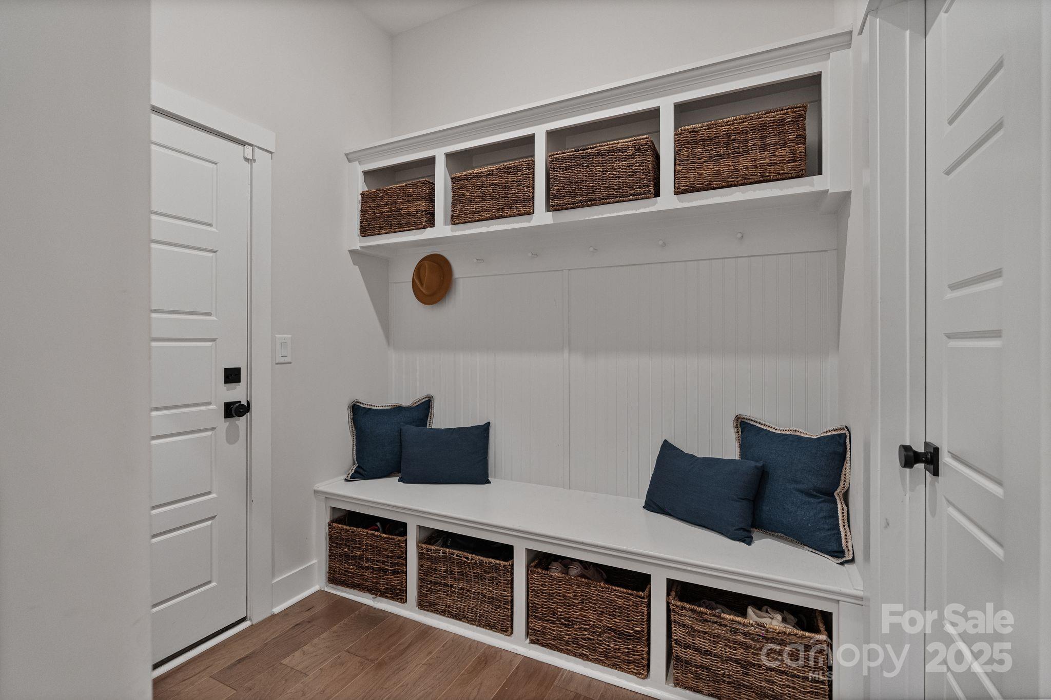 2085 Paddlers Cove Drive