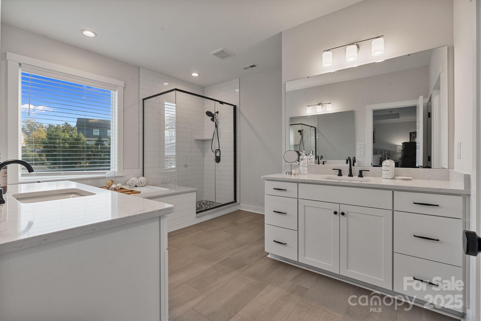 2085 Paddlers Cove Drive