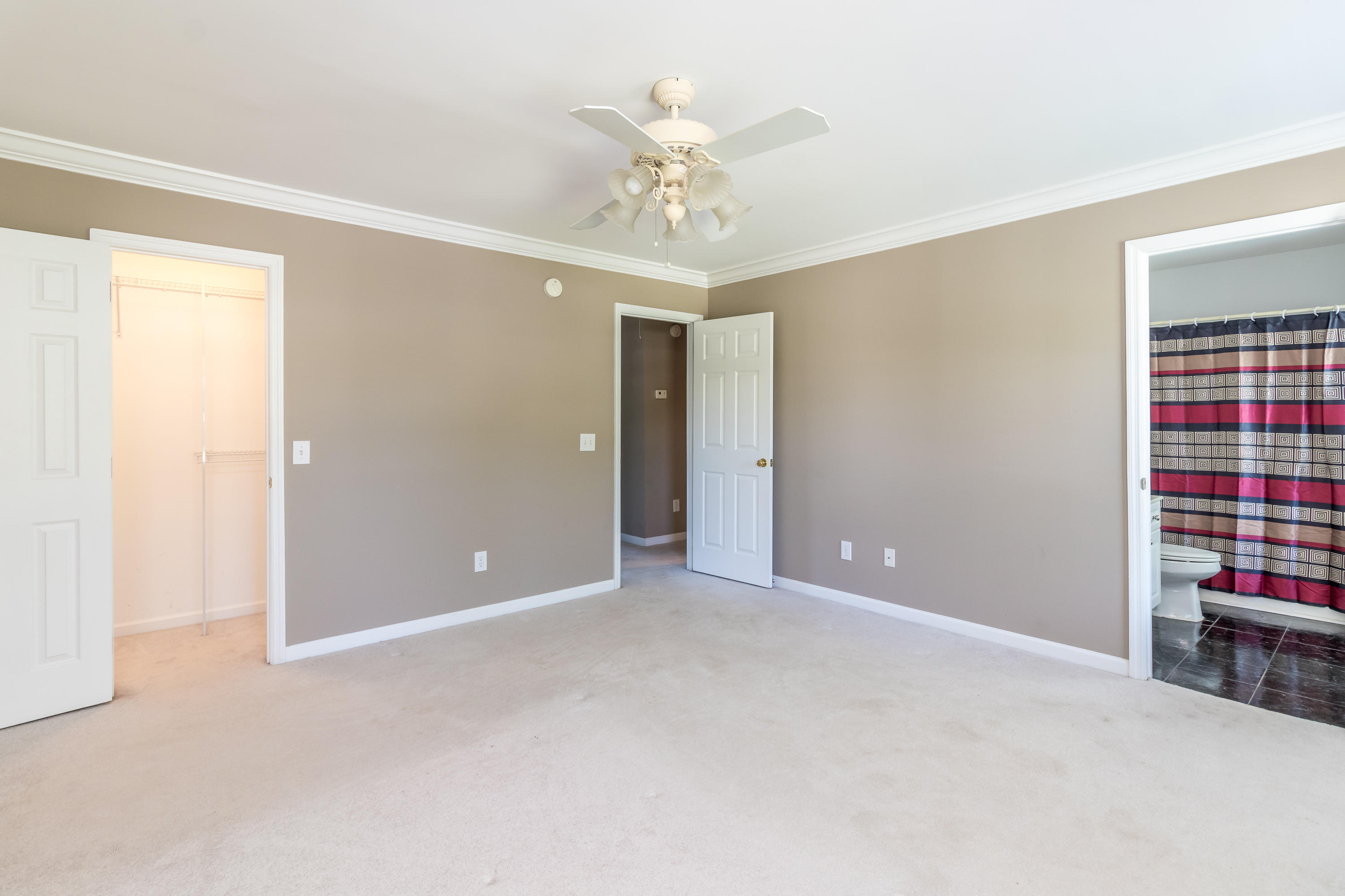 2945 Split Hickory Court