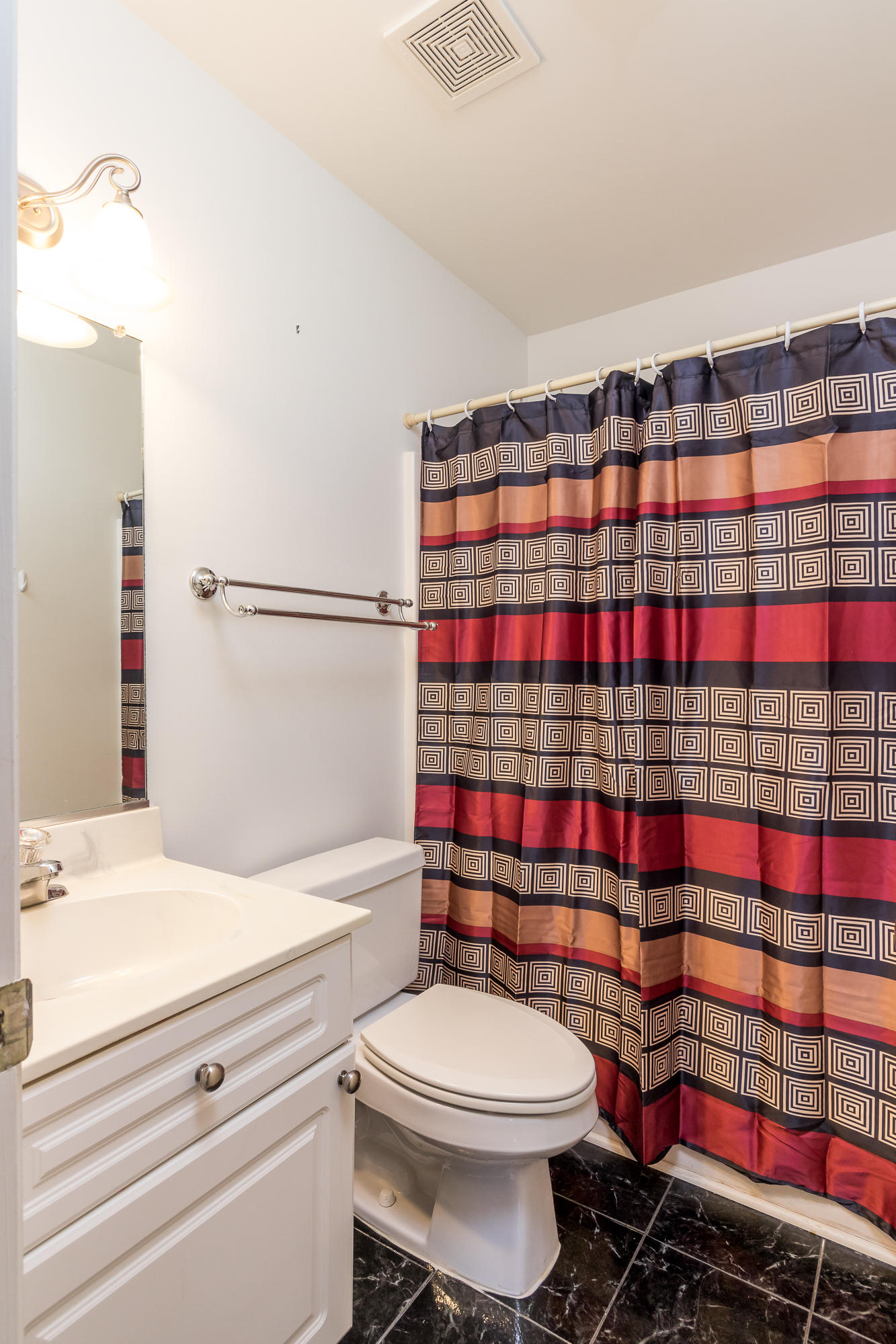 2945 Split Hickory Court