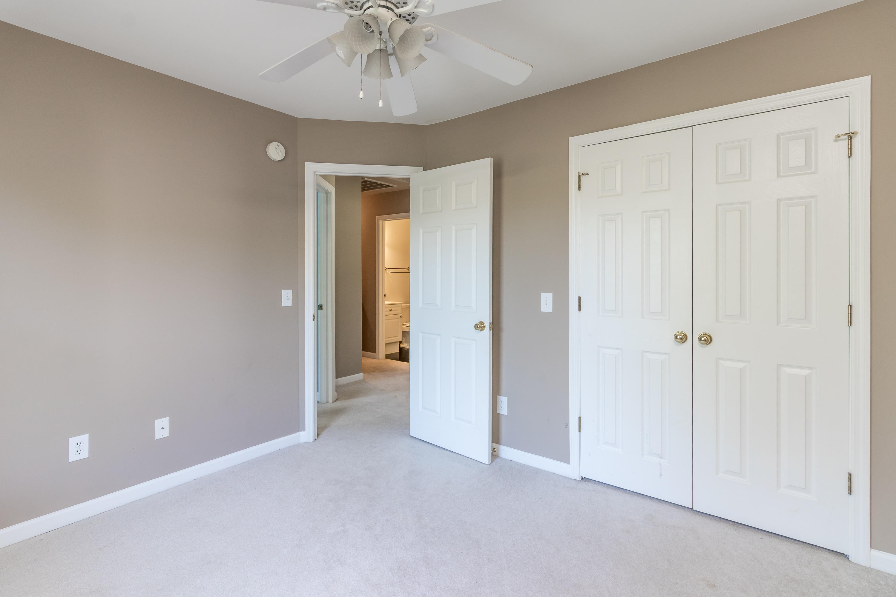 2945 Split Hickory Court