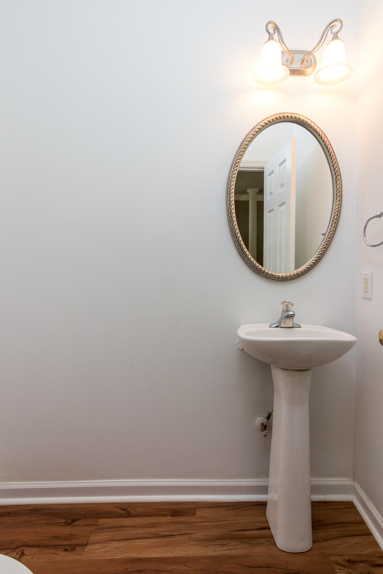 2945 Split Hickory Court