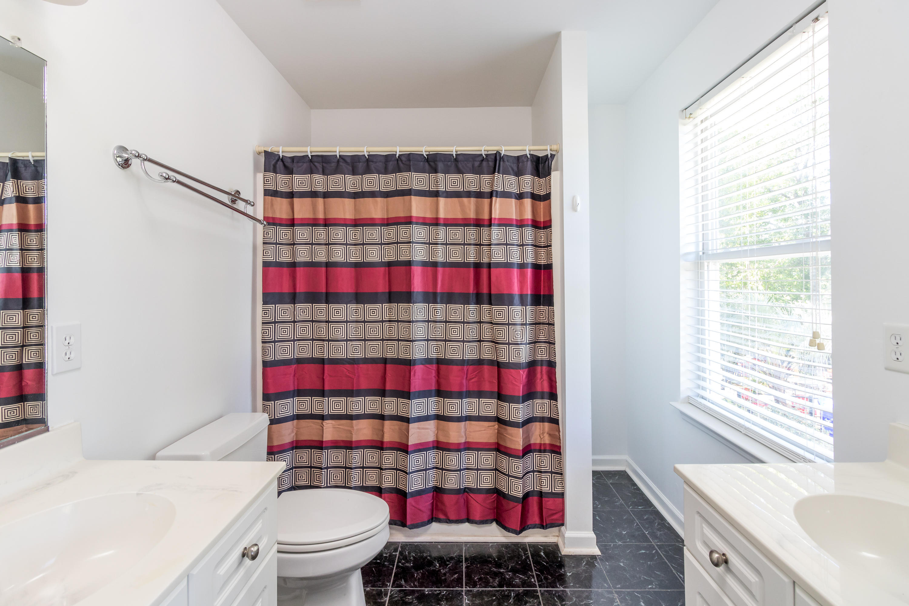 2945 Split Hickory Court