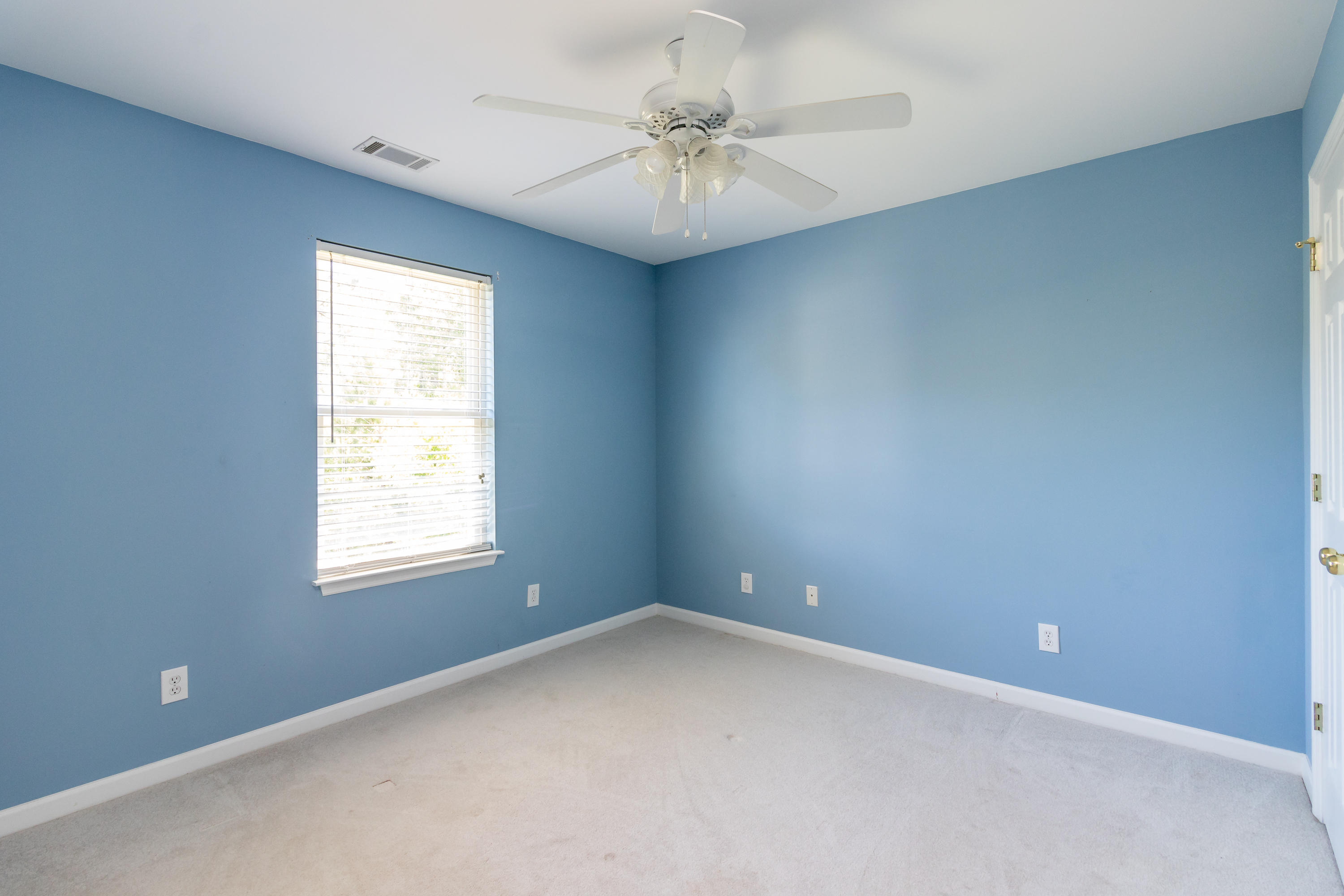 2945 Split Hickory Court