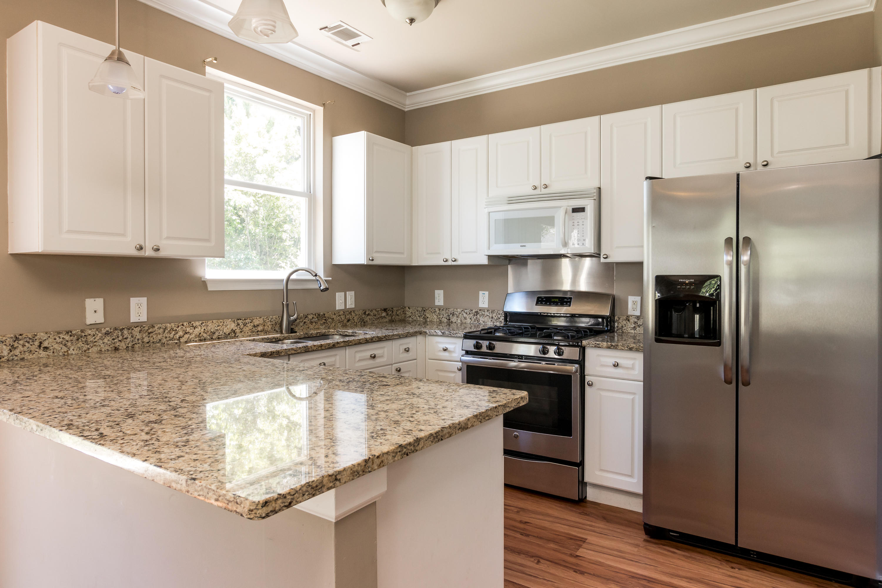 2945 Split Hickory Court