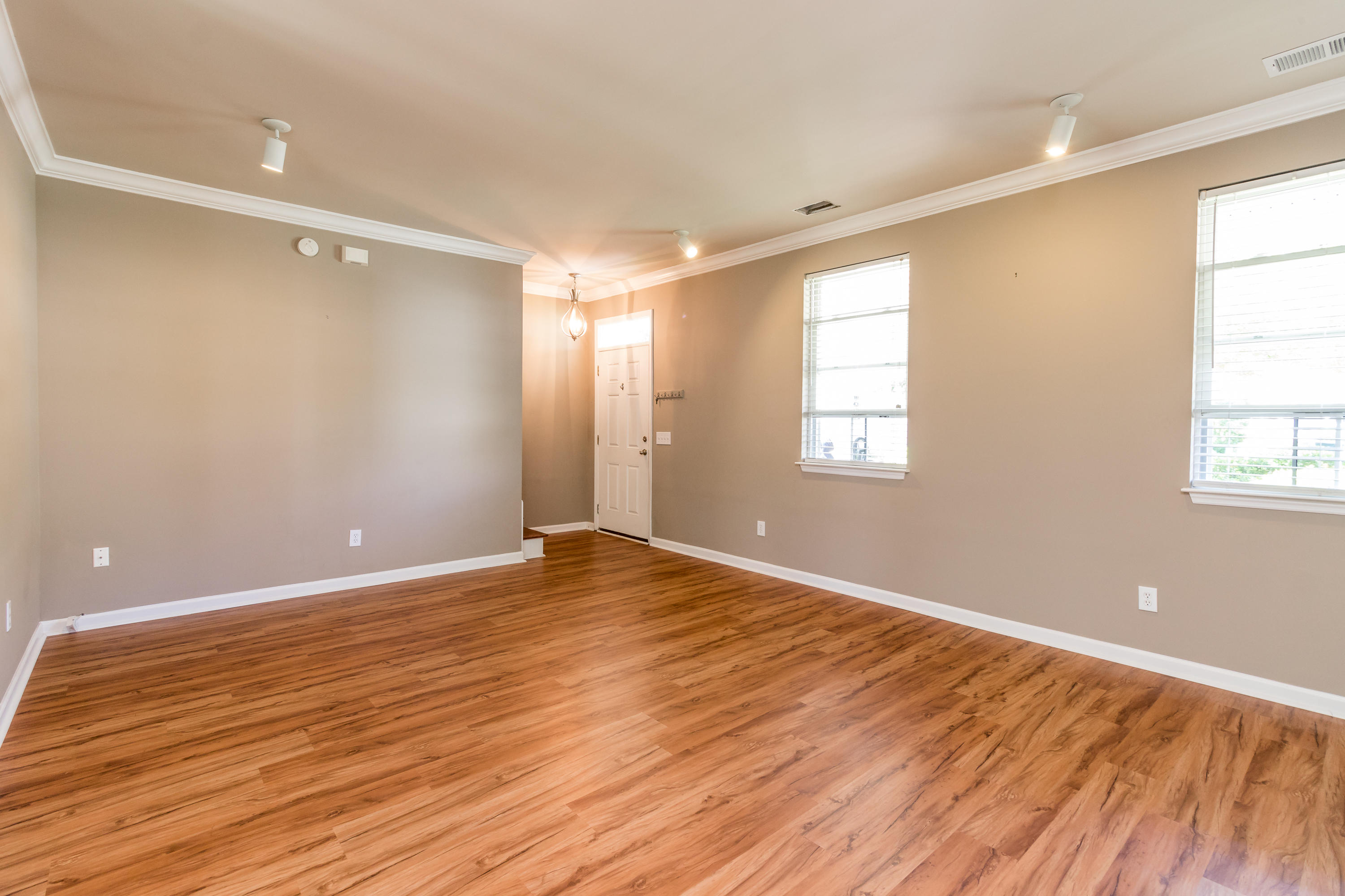 2945 Split Hickory Court