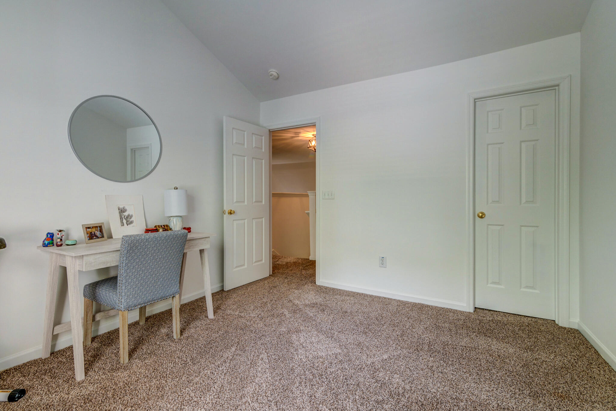 275 Kelsey Boulevard