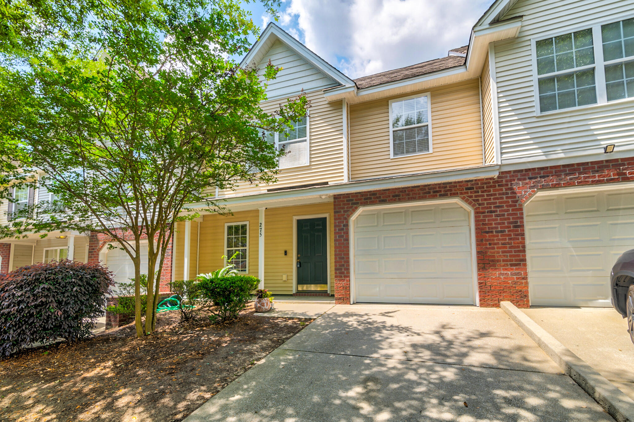 275 Kelsey Boulevard