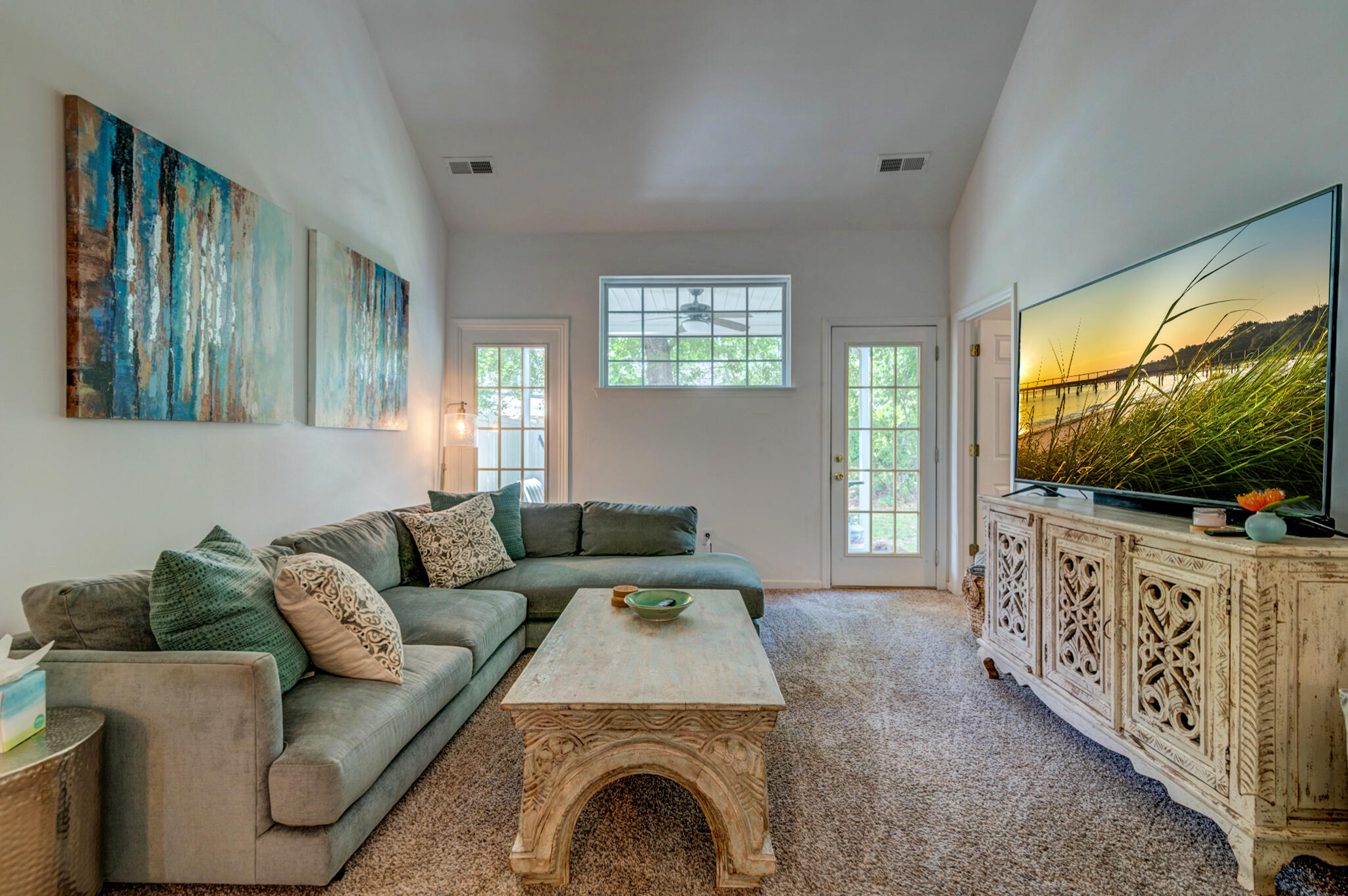 275 Kelsey Boulevard