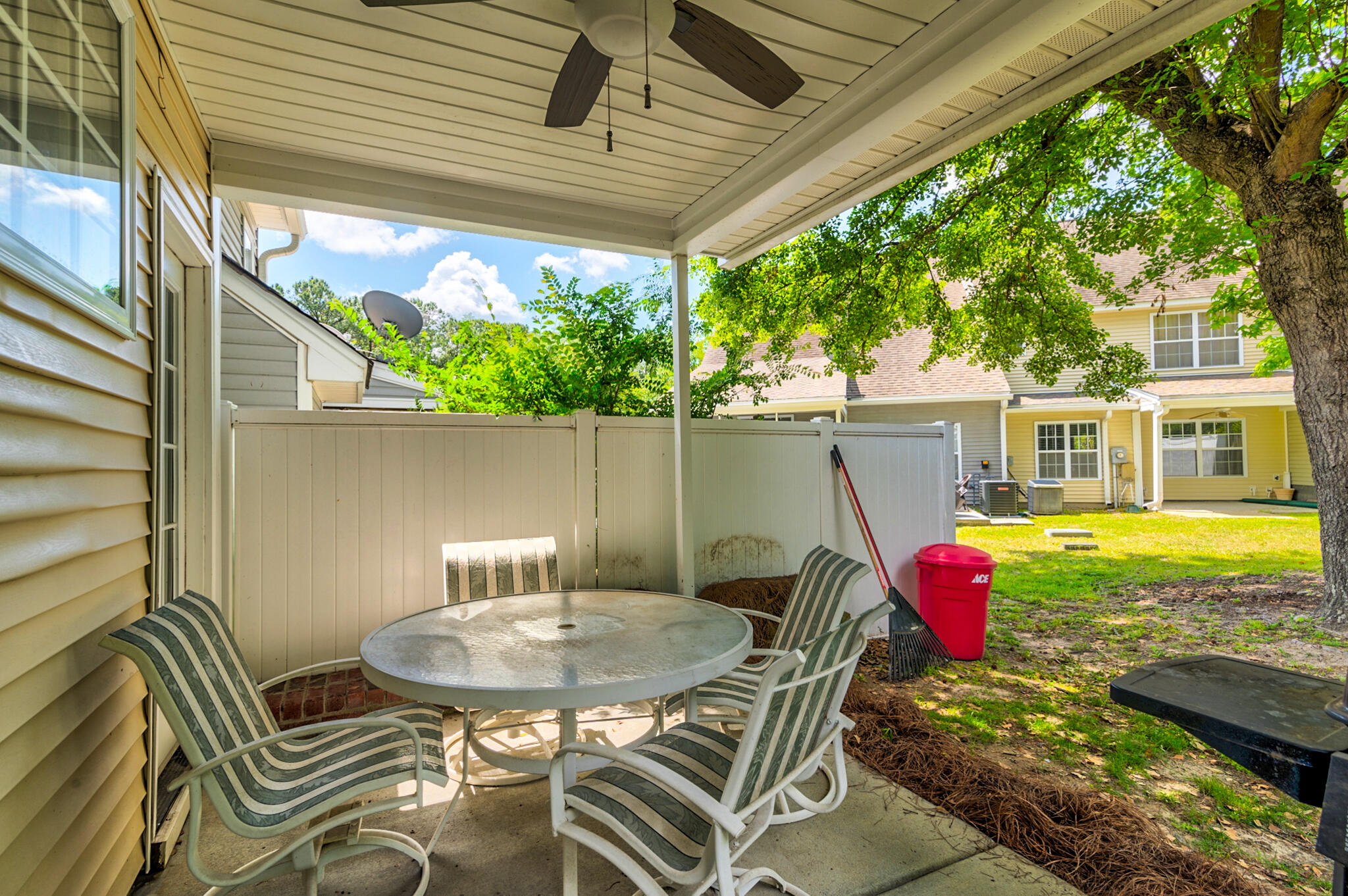 275 Kelsey Boulevard