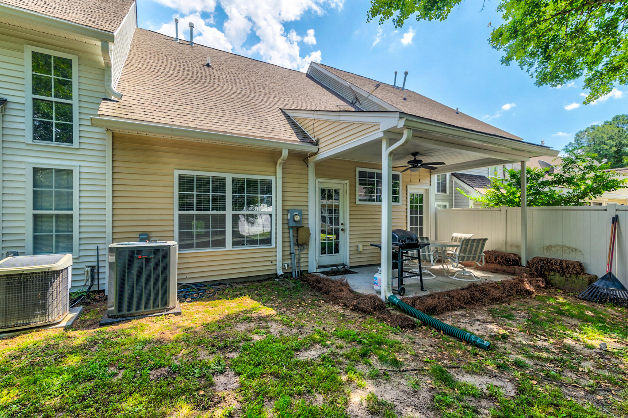 275 Kelsey Boulevard