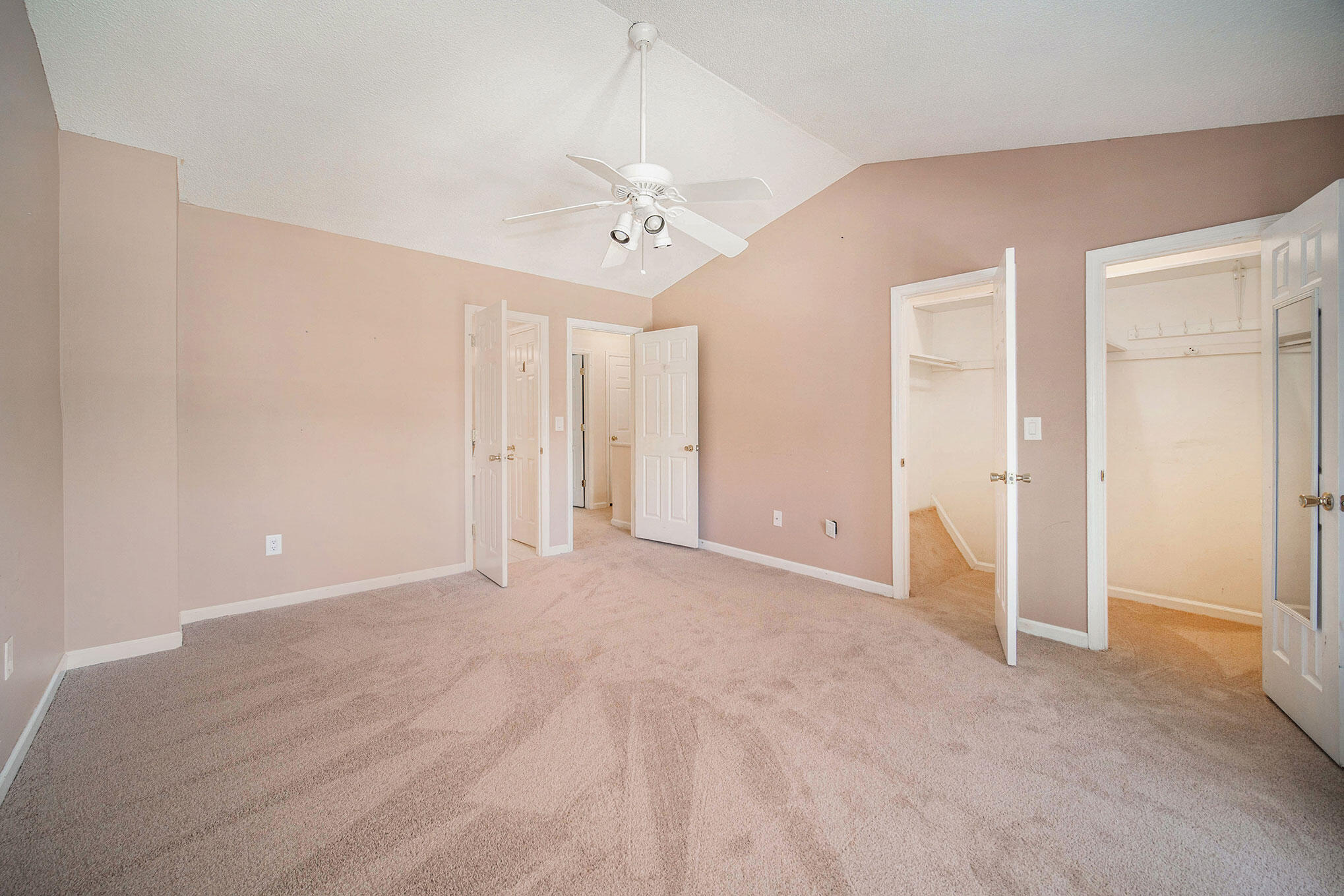 1004 Monticello Drive Unit: 2-A