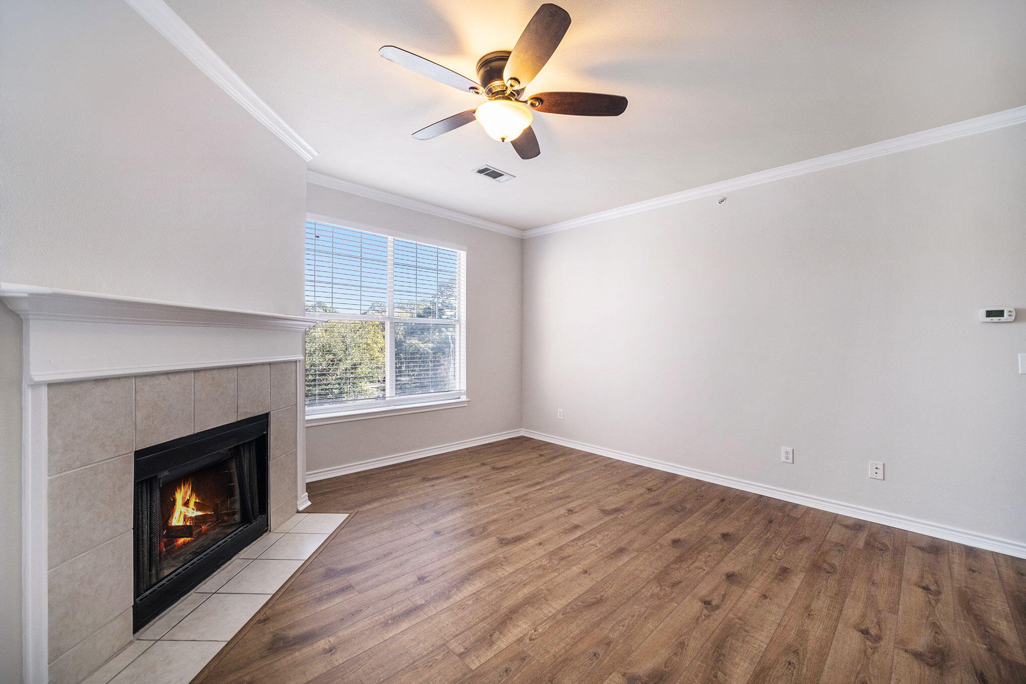 130 River Landing Drive Unit: 2314