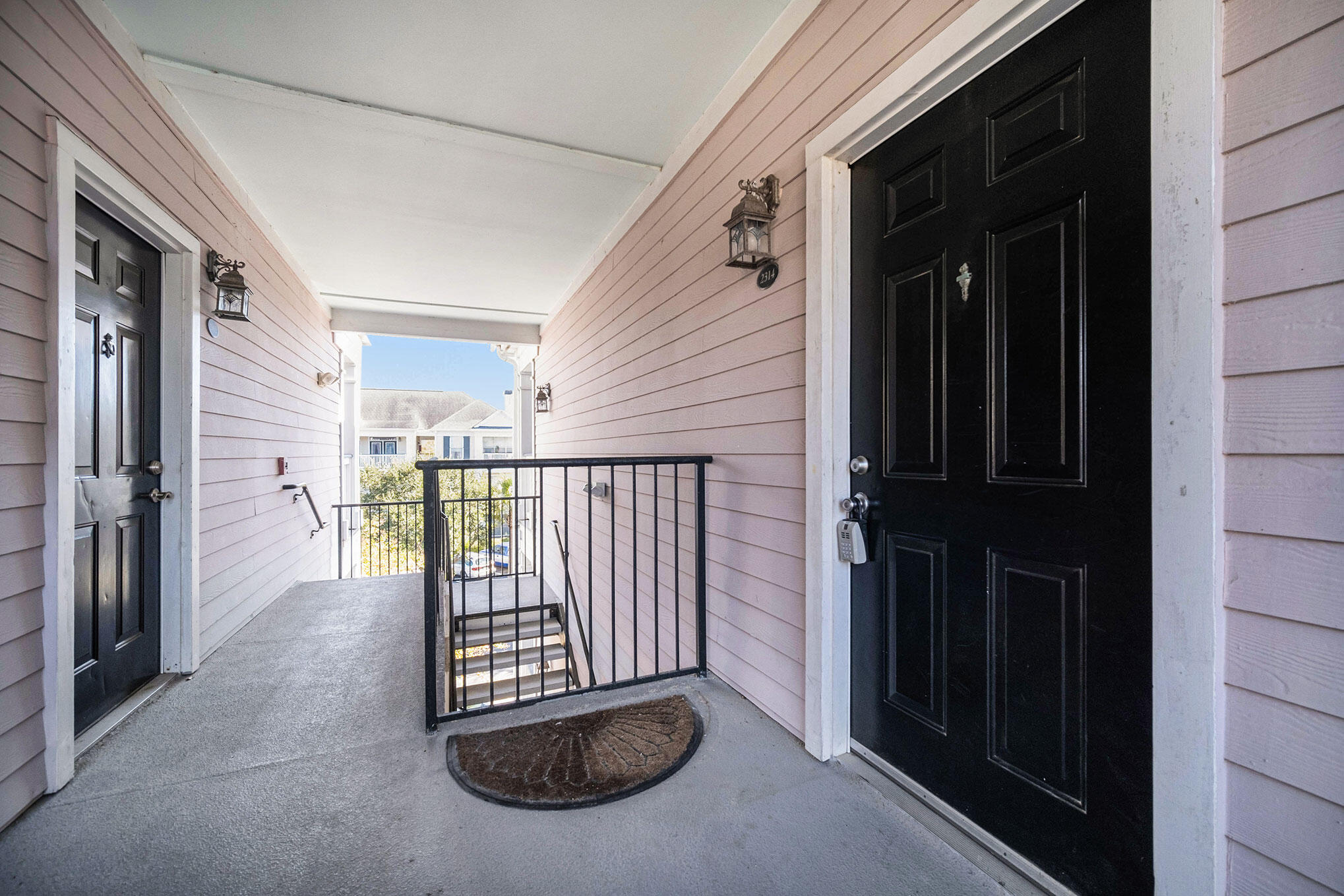 130 River Landing Drive Unit: 2314