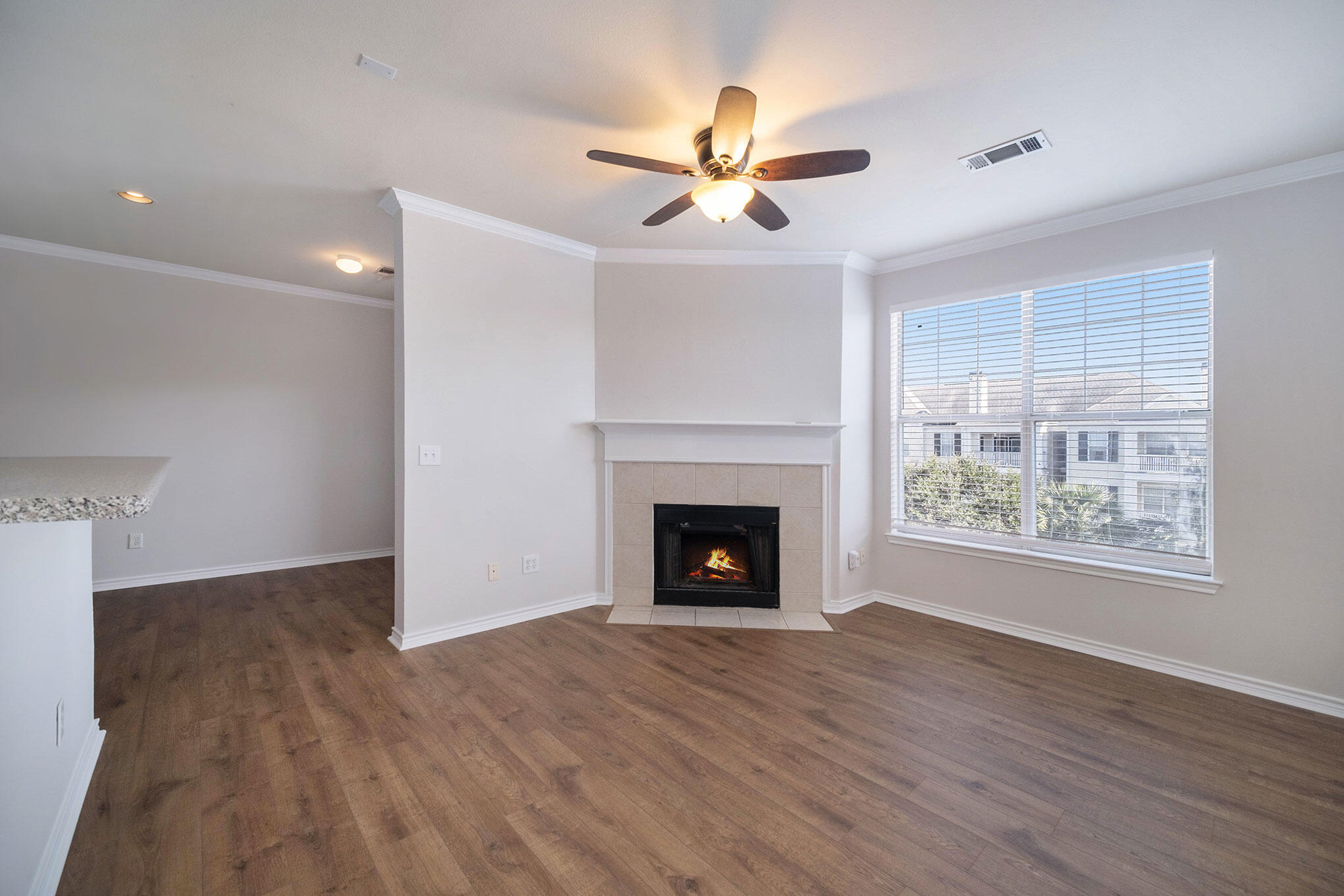 130 River Landing Drive Unit: 2314