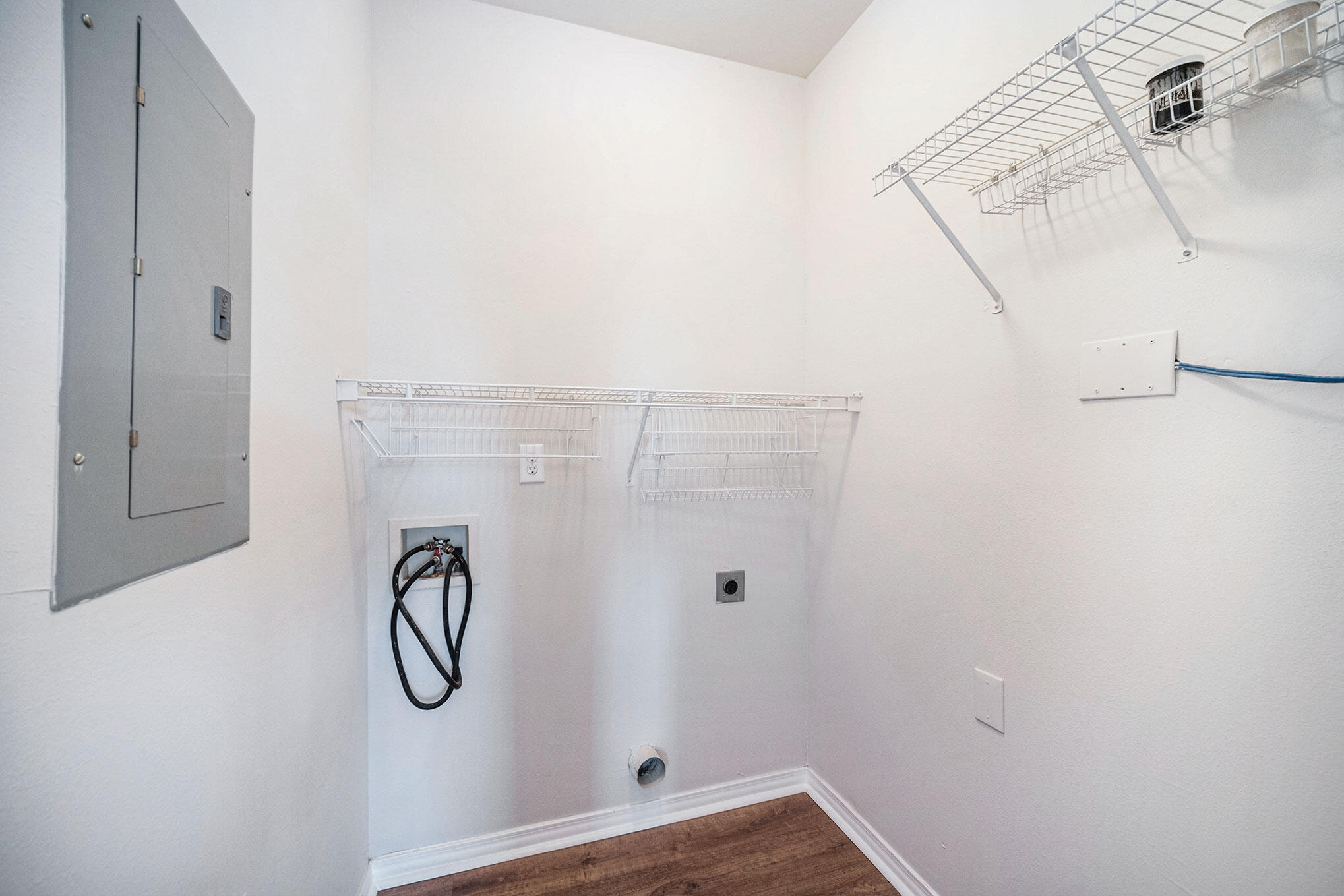 130 River Landing Drive Unit: 2314