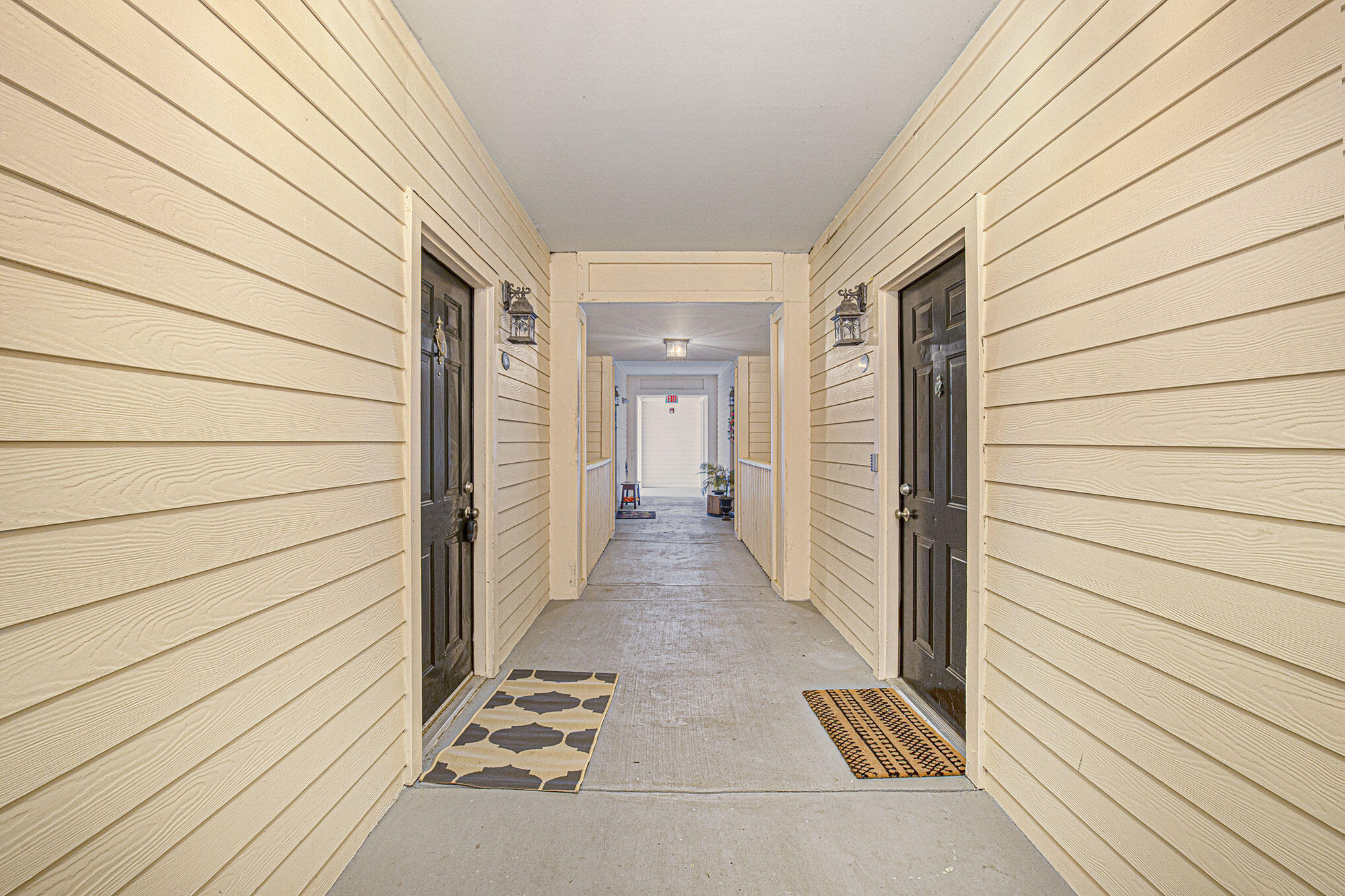 130 River Landing Drive Unit: 5206