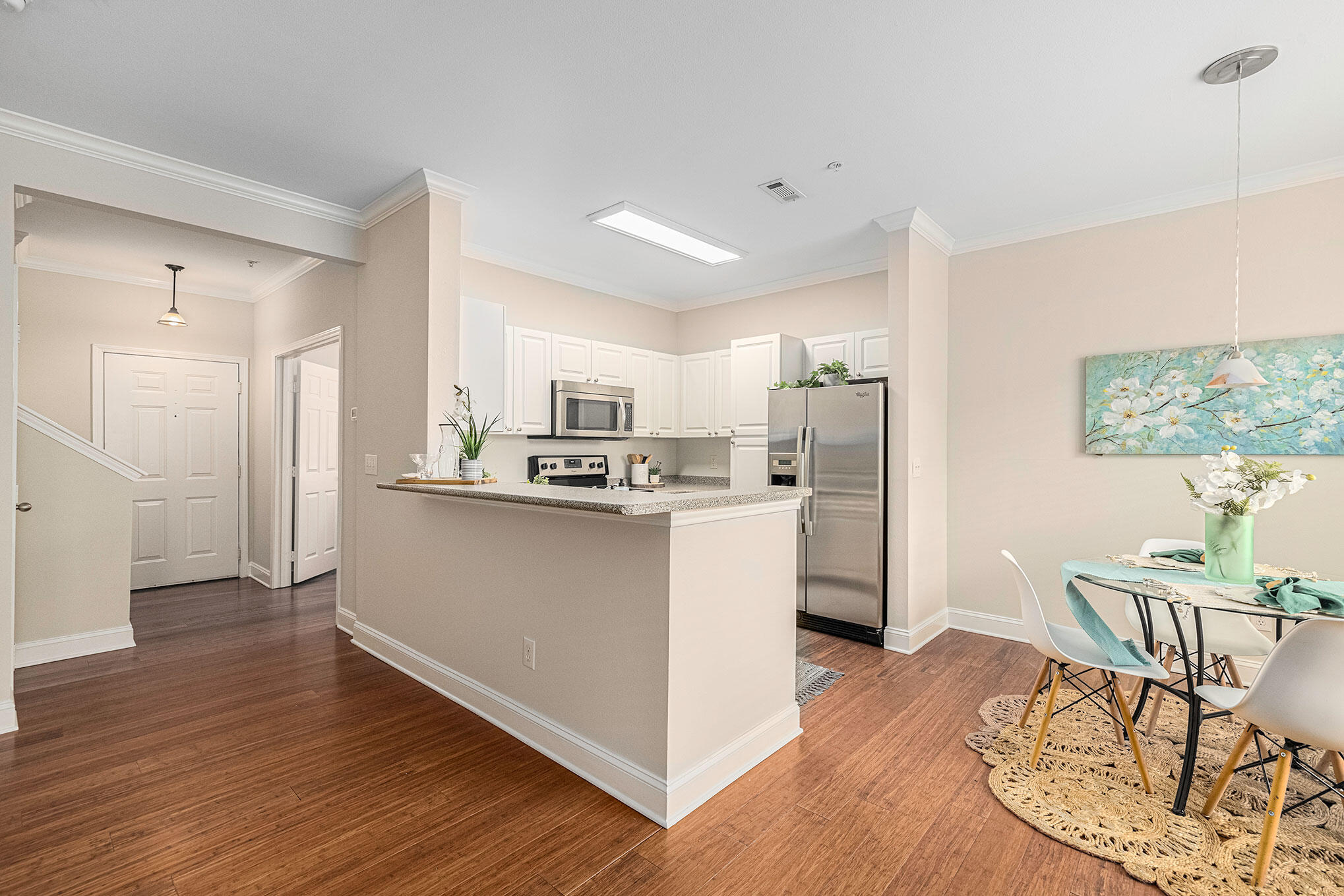 130 River Landing Drive Unit: 5206