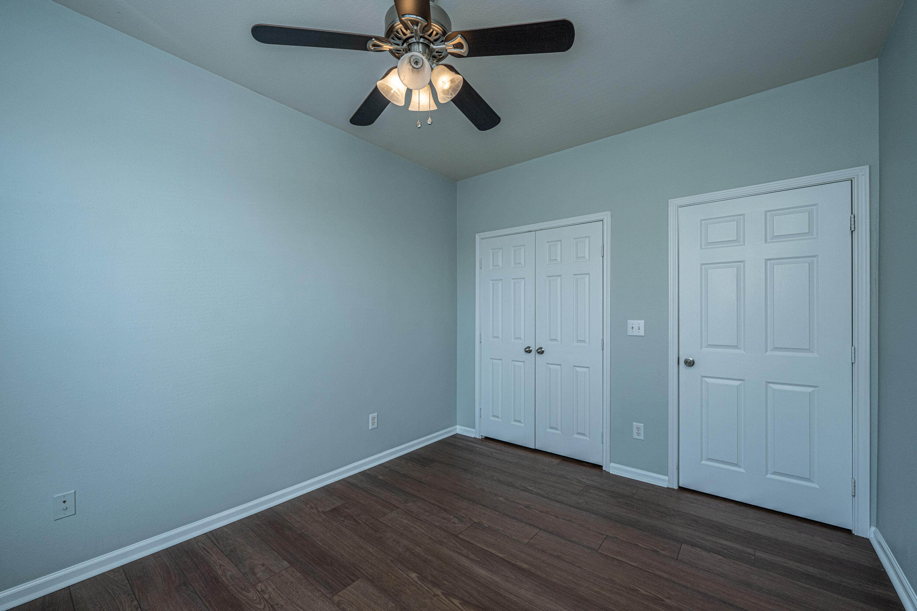 130 River Landing Drive Unit: 8210