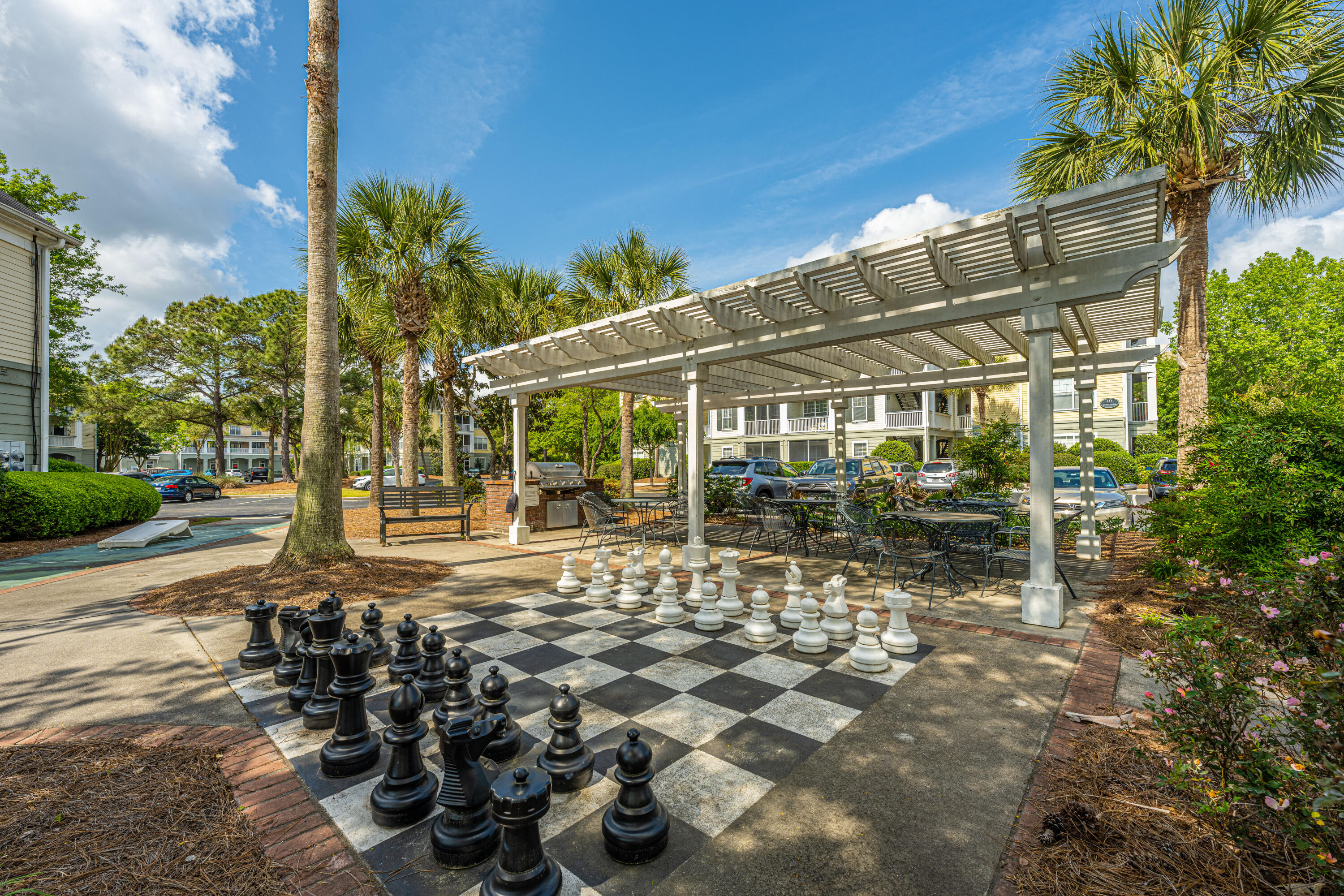 130 River Landing Drive Unit: 8210