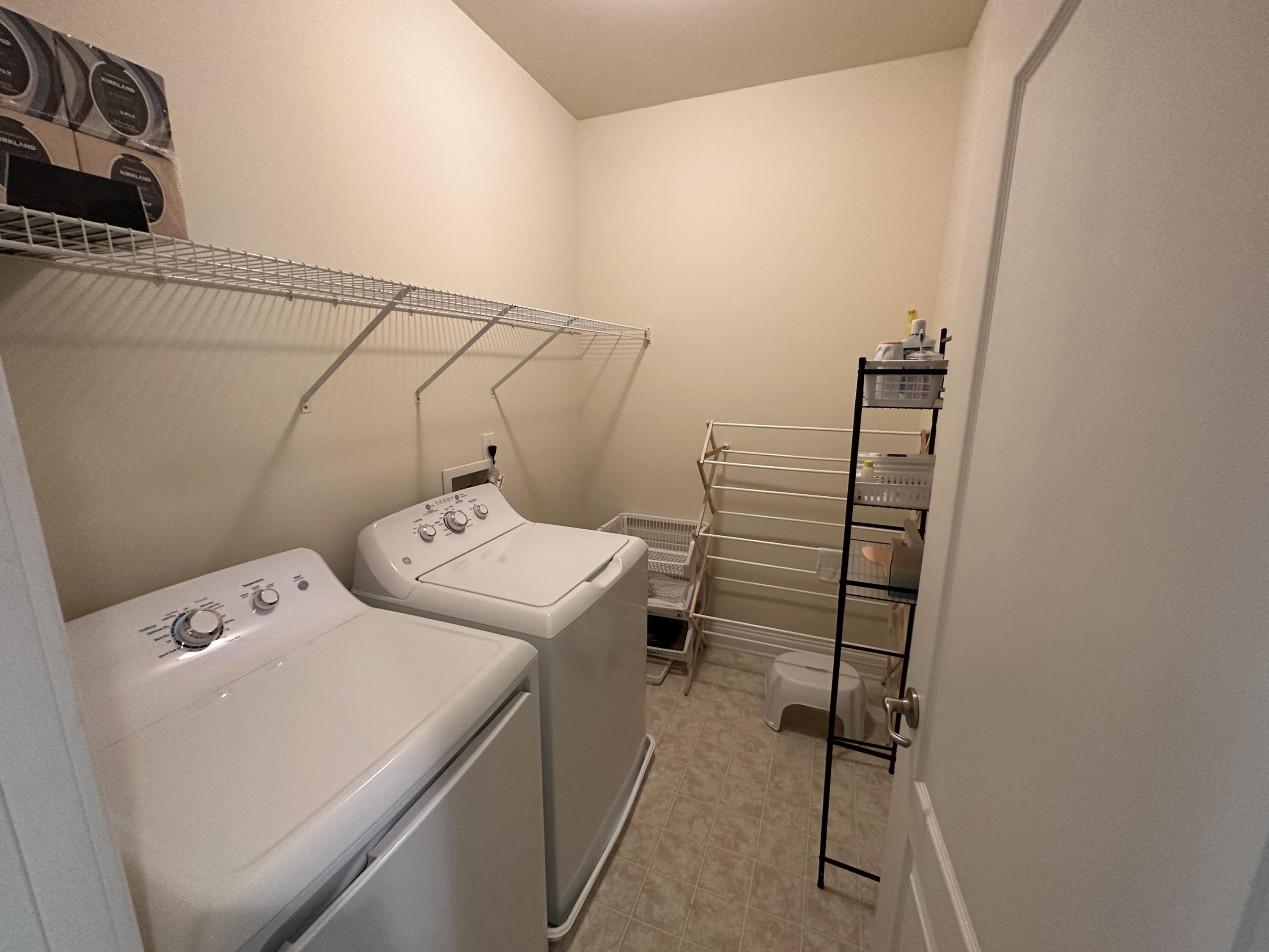 1771 Tennyson Row Unit: 1